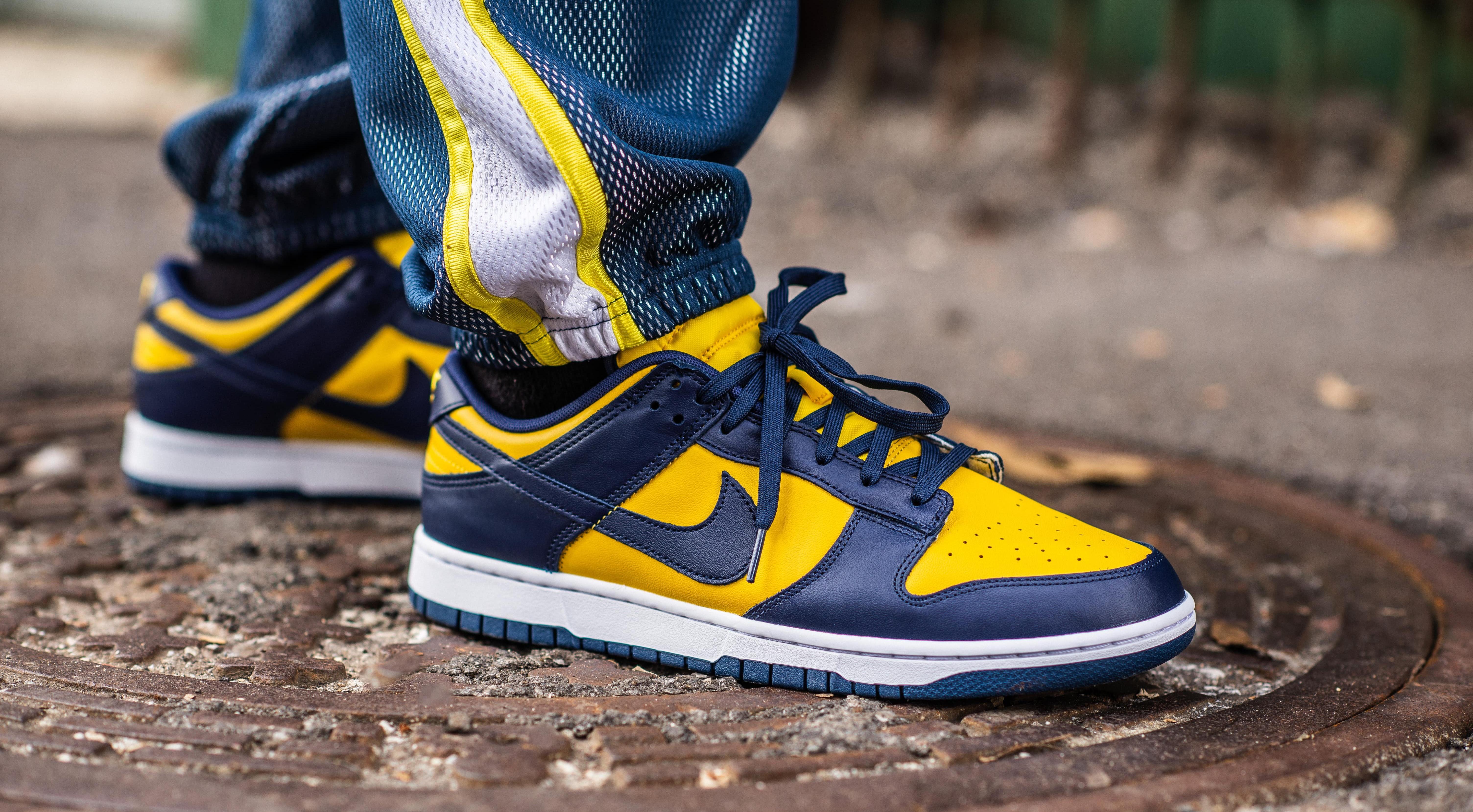 Sneakers Release – Nike Dunk Low “Michigan” and