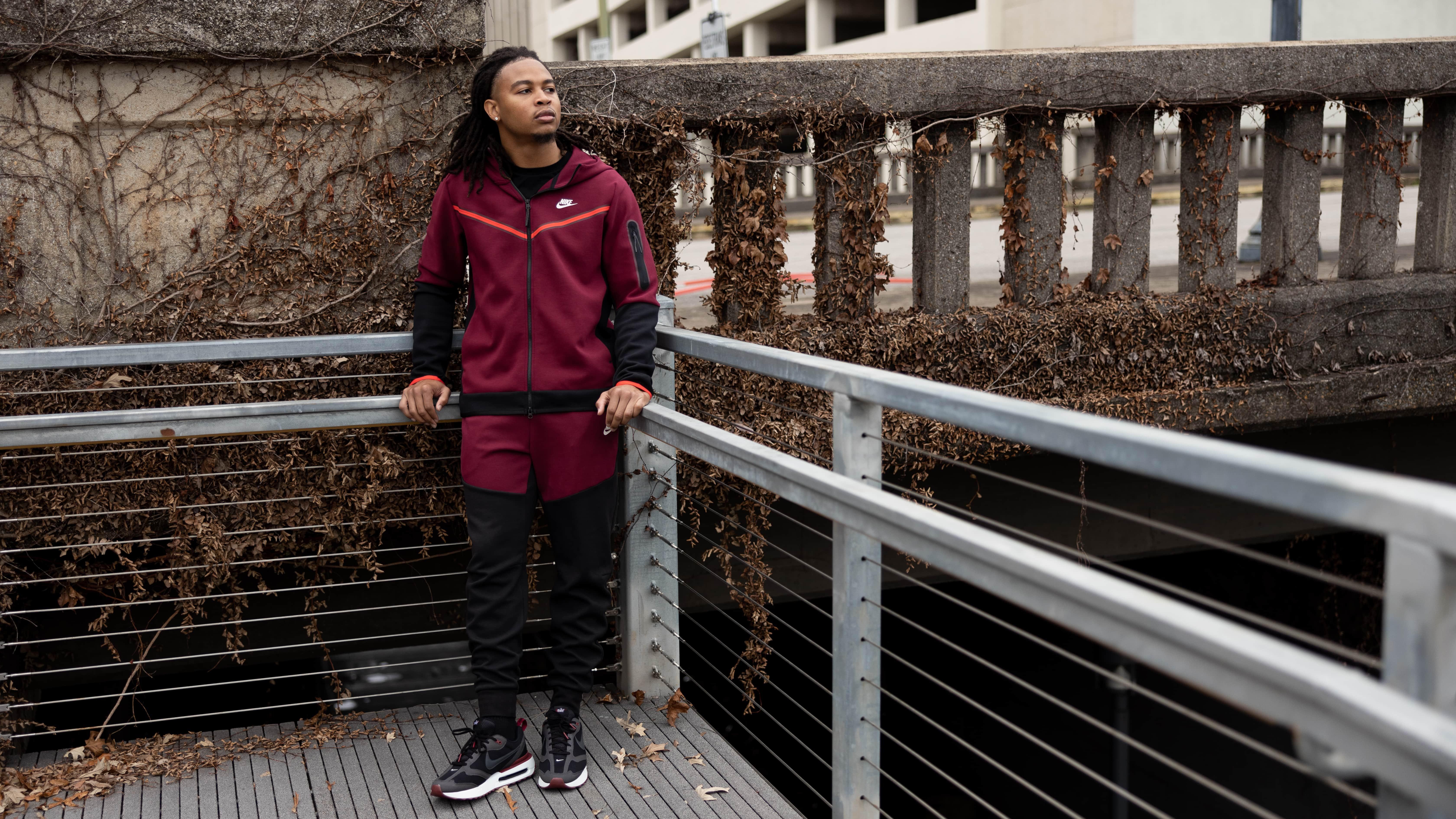 Mens' Nike Fleece Apparel