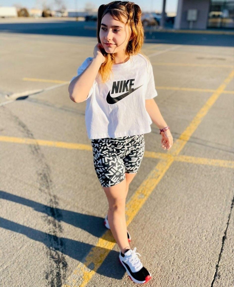 Women's' Nike Apparel