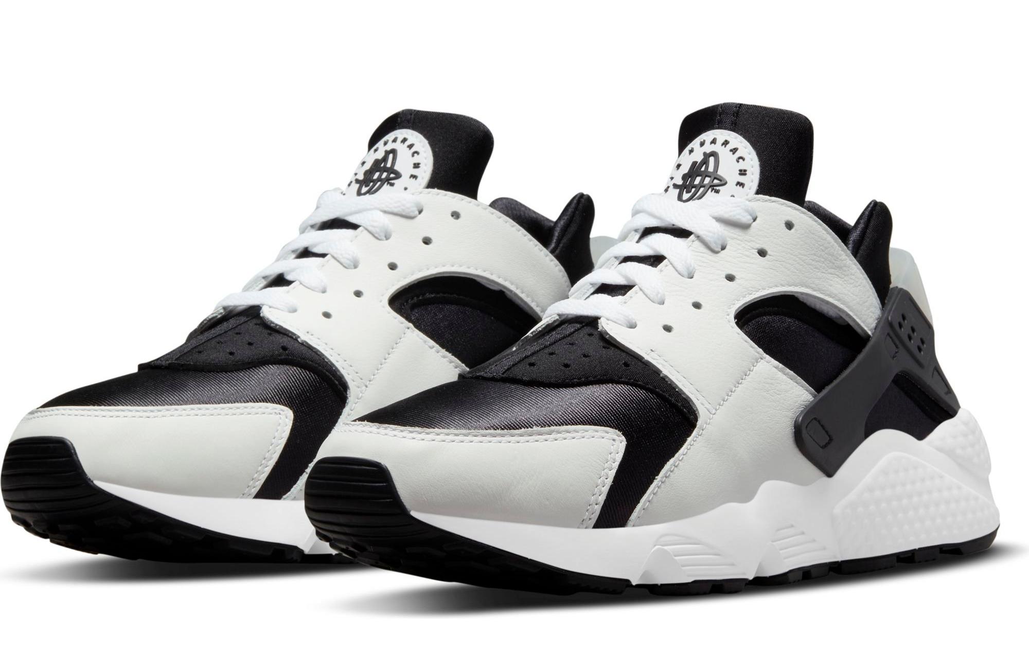 Outfits with black 2024 and white huaraches