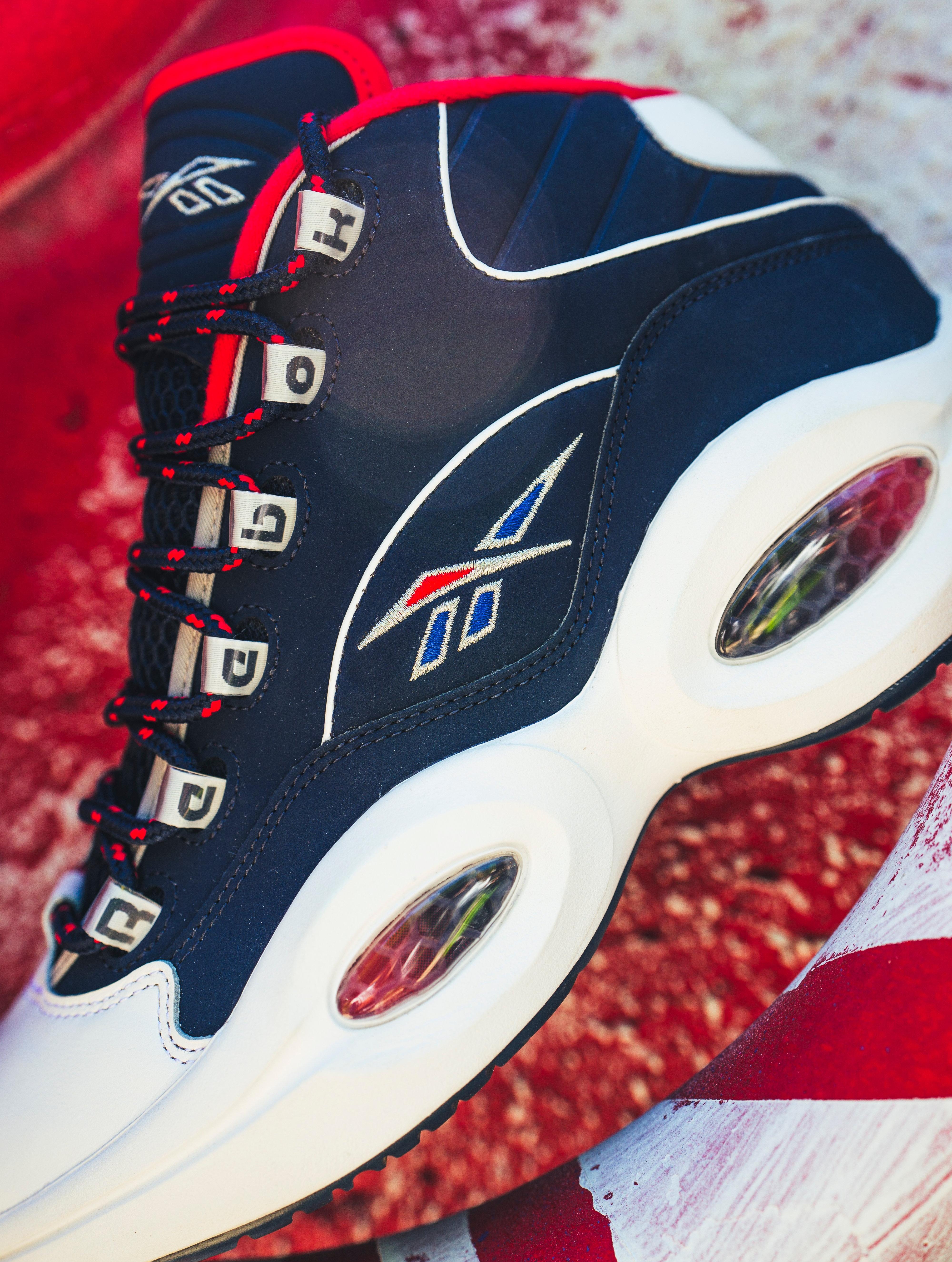 Sneakers Release – Reebok Question Mid “White/Blue  Pearl/Red” Men’