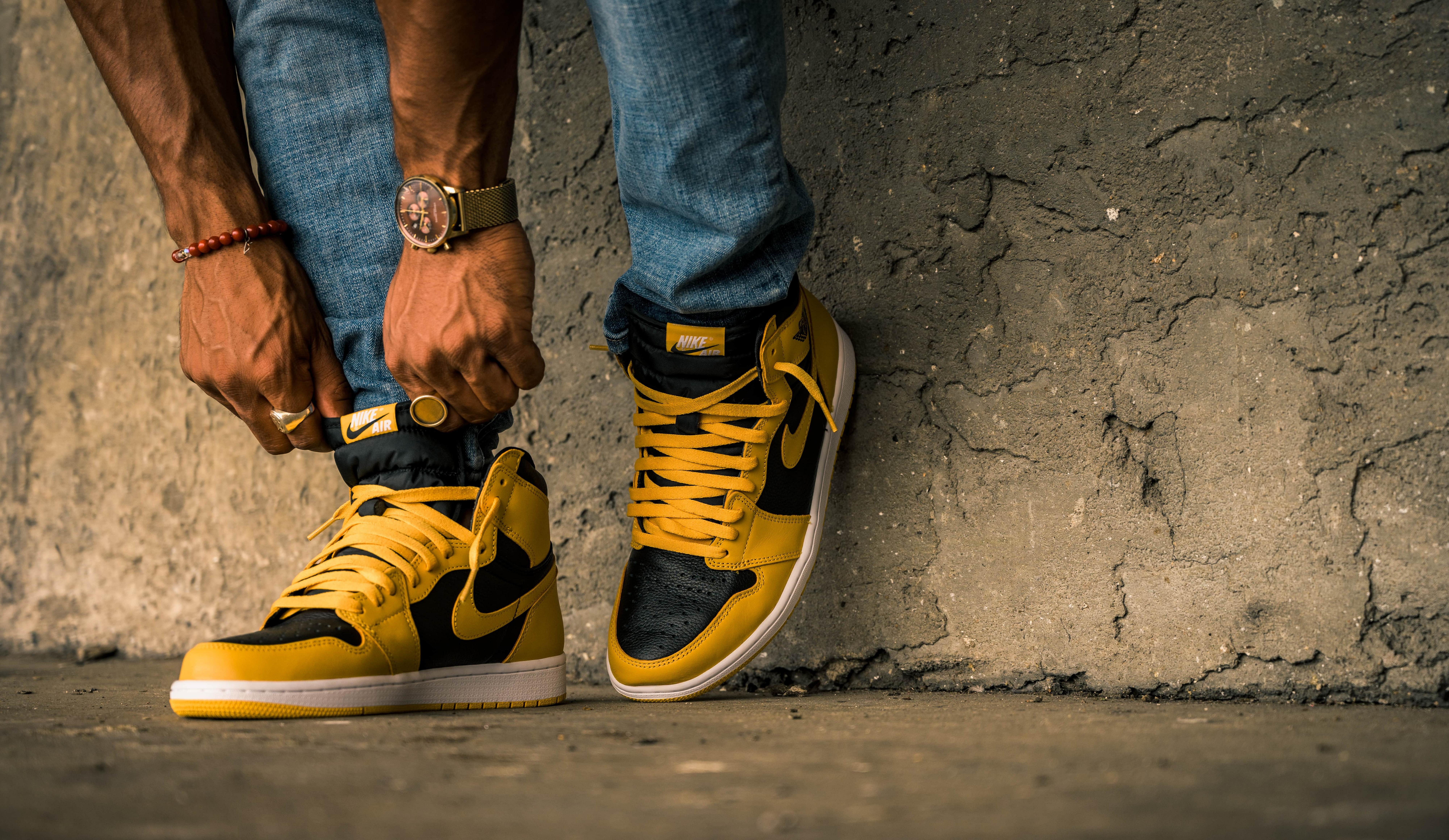 Jordan 1 Retro High OG "Pollen" Men's & Kids' Basketball Shoe Launching 8/14