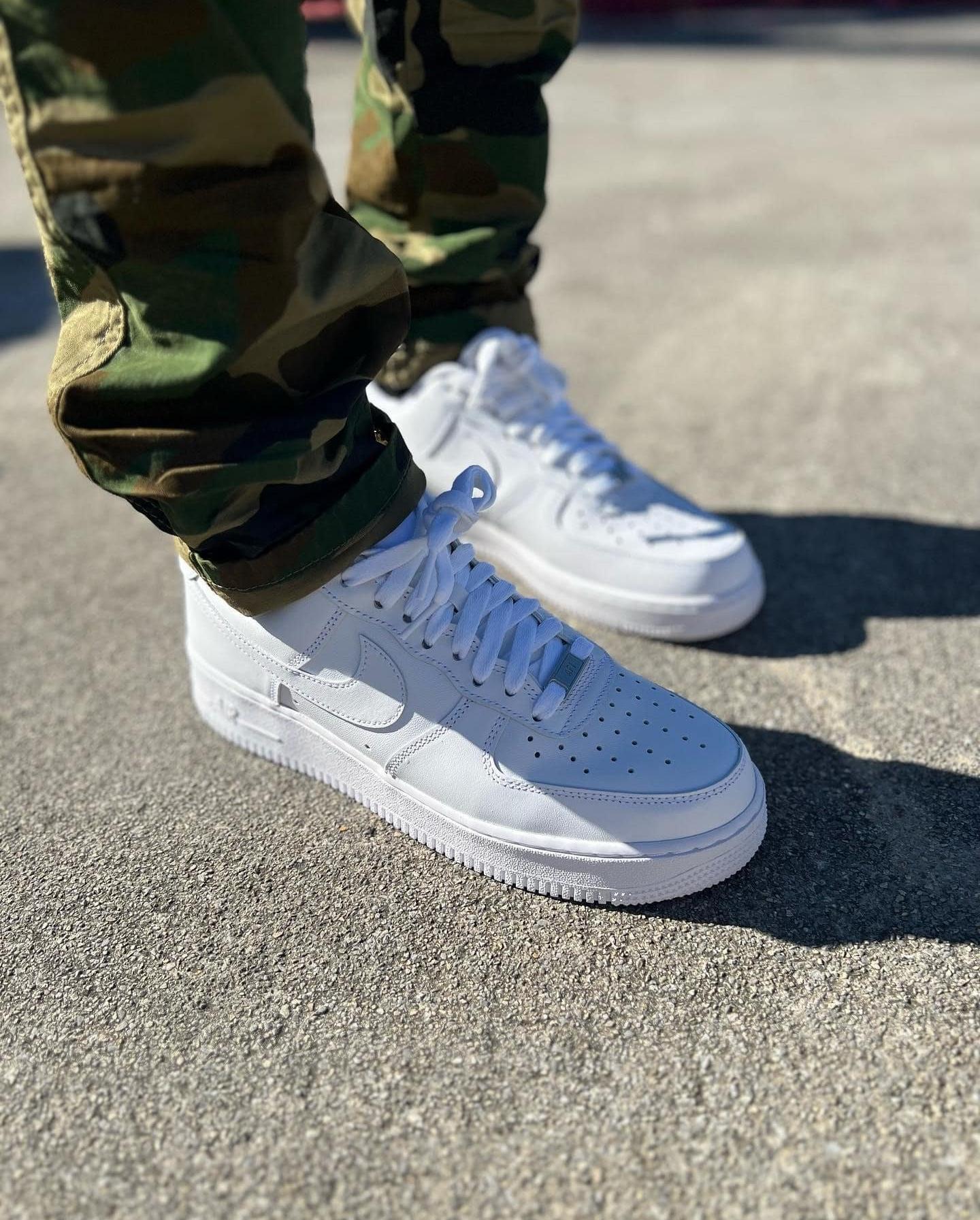 Air force 1 store stan smith