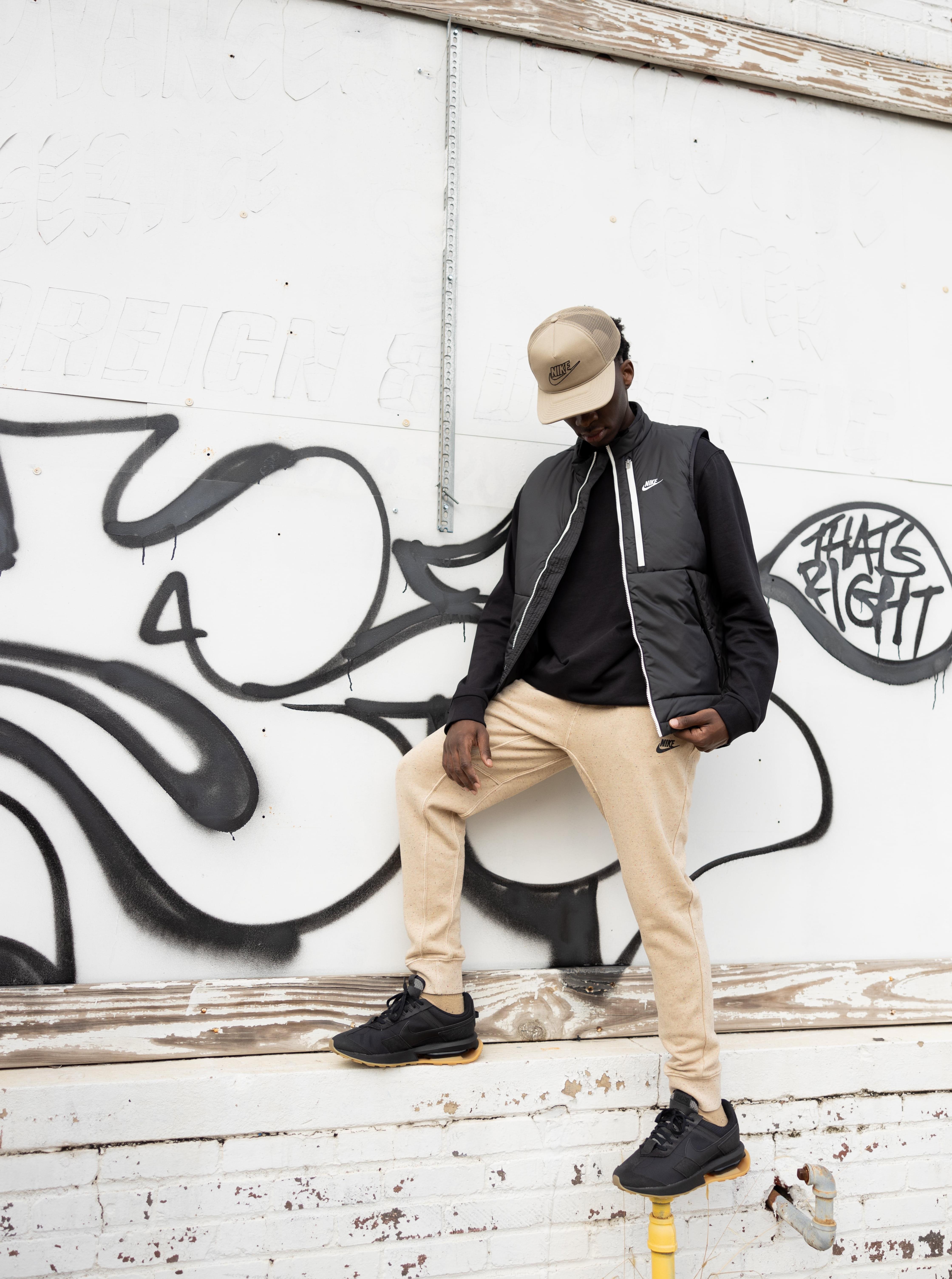 Mens' Nike Apparel