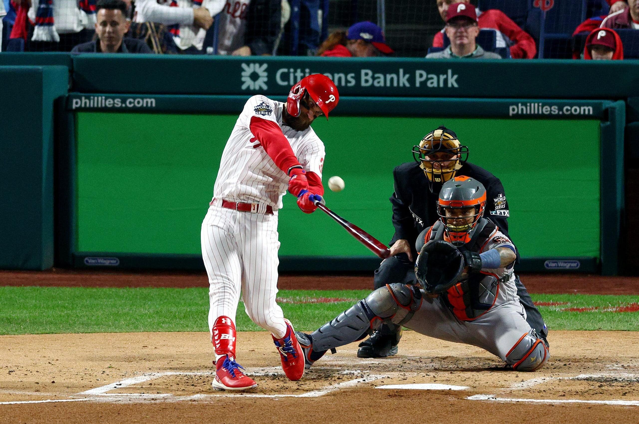 Astros batter swinging Creator: Elsa |  Credit: Getty Images