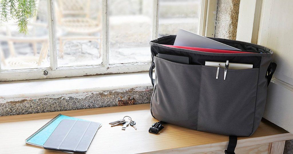 Guide des Tailles pour Ordinateurs Portables Eastpak FR