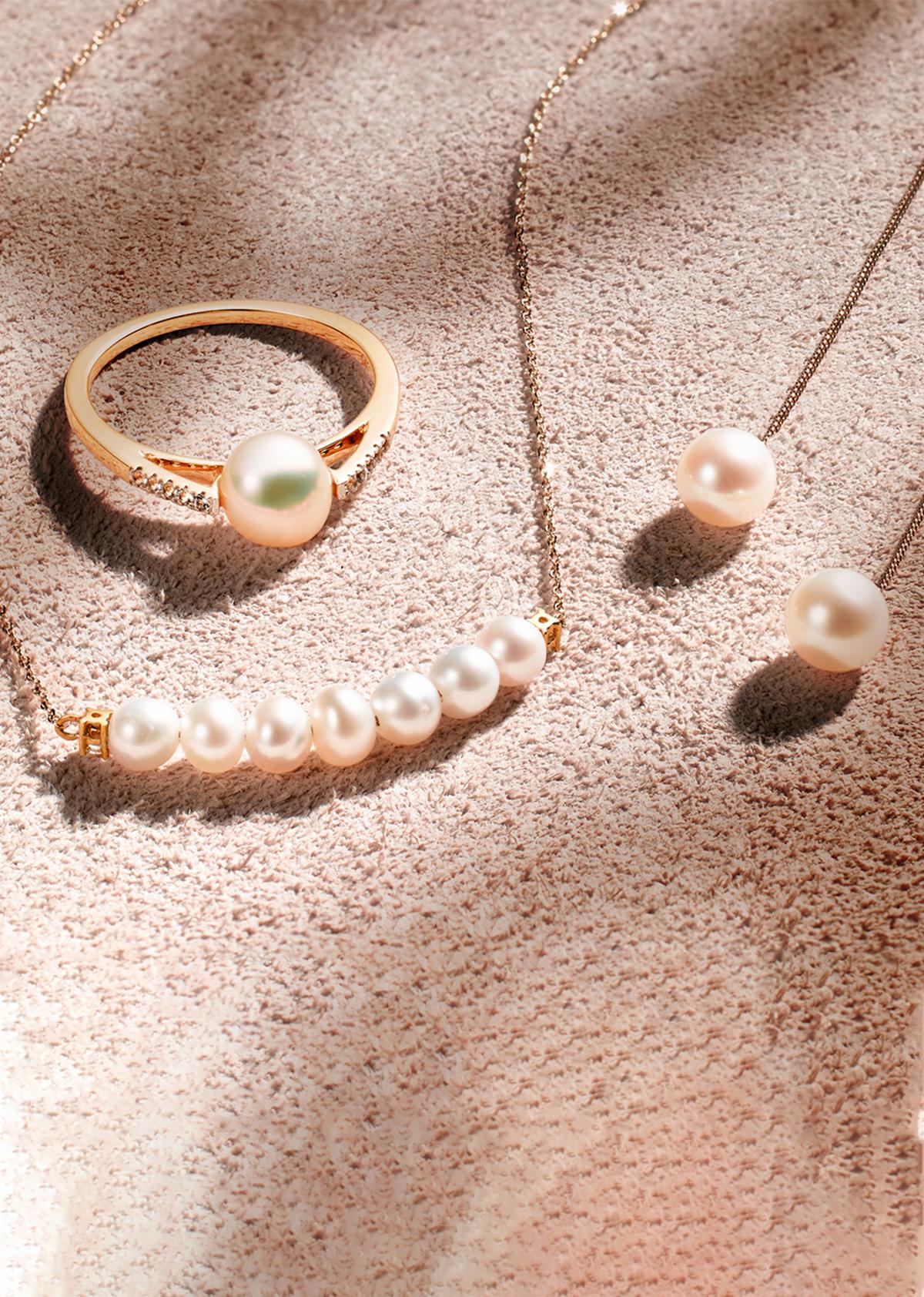 The Modern Girl’s Guide to Pearl Jewellery