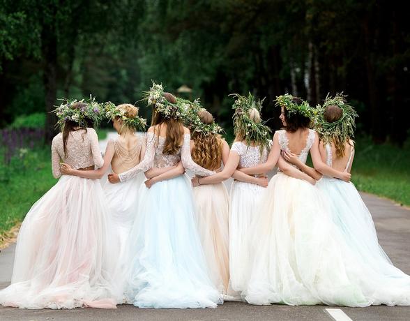 How to Beautifully Accessorise Your Wedding Gown