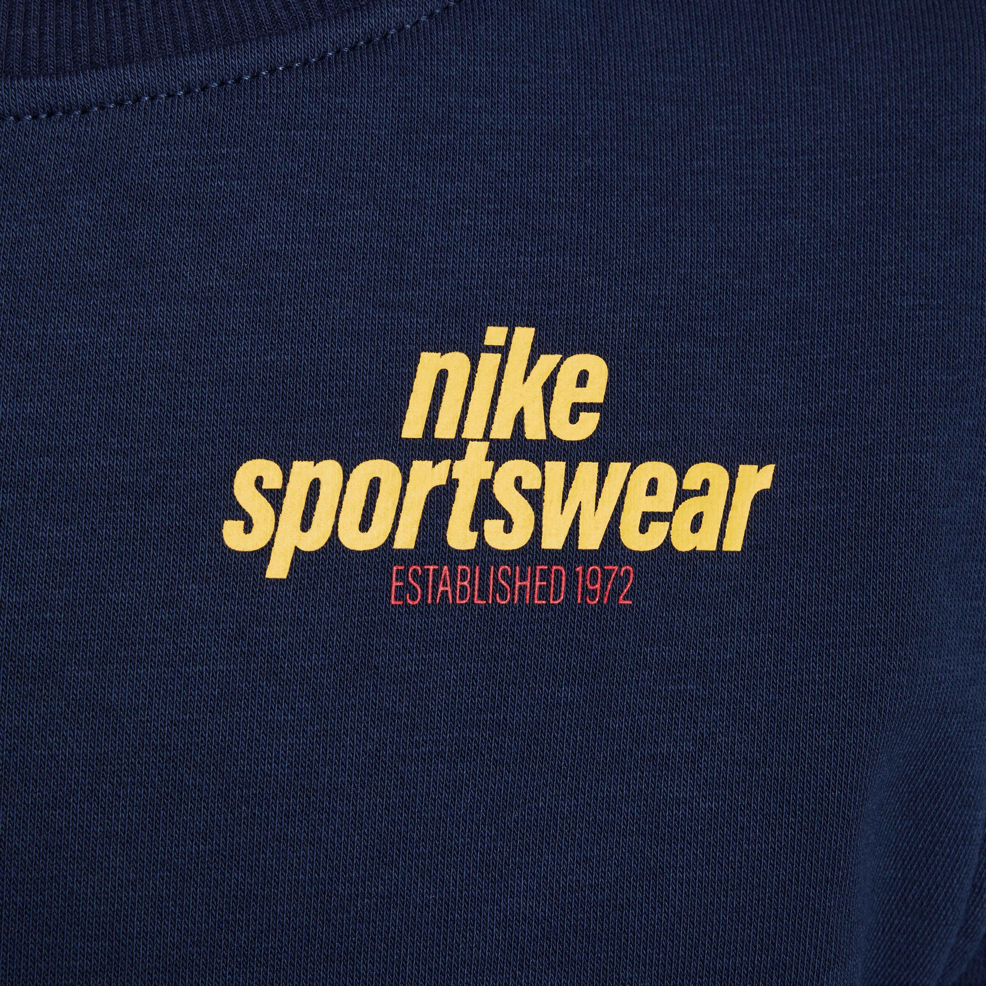 Nike Sportswear Club Family French Terry Big Kids' Sweatshirt