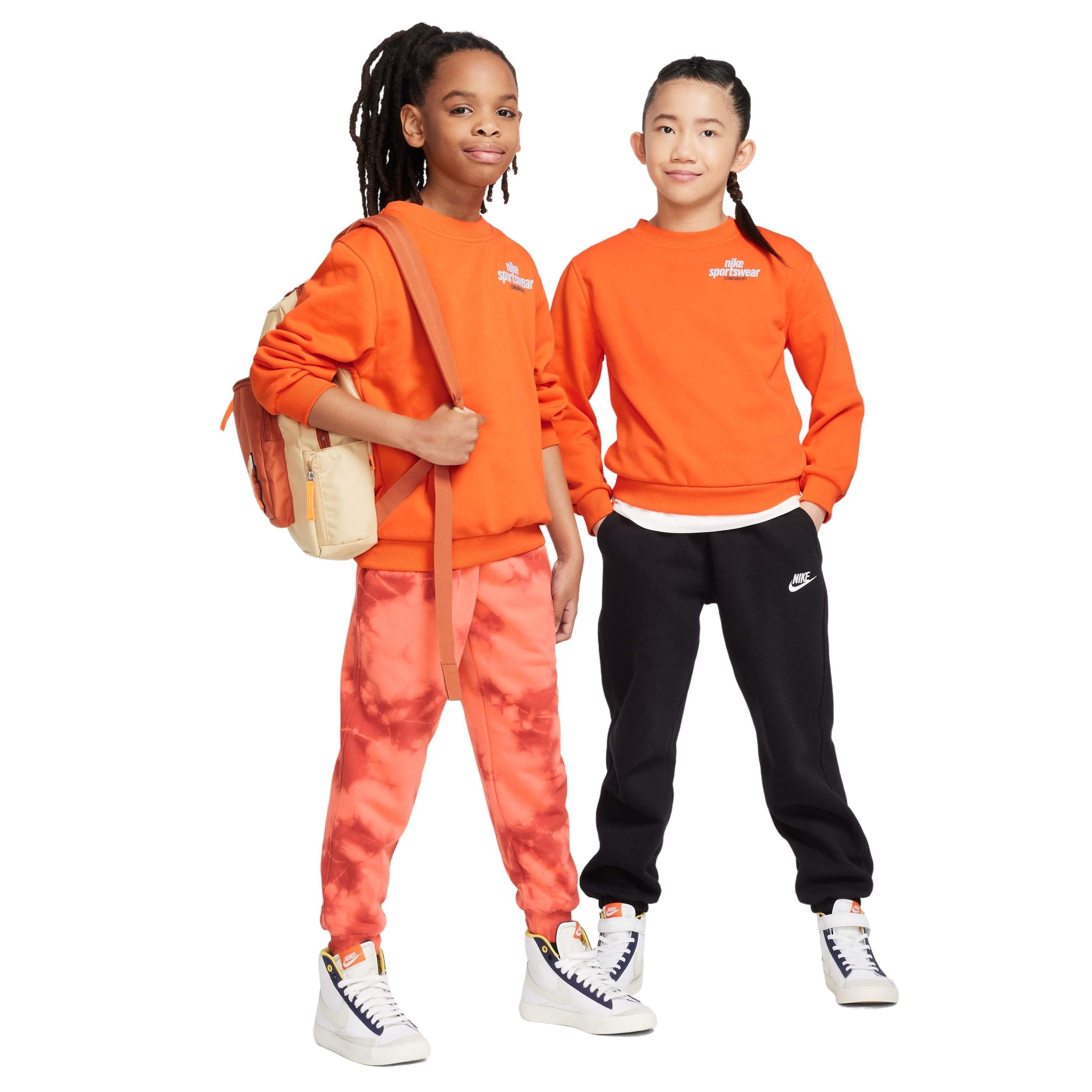 Nike Sportswear Club Family French Terry Big Kids' Sweatshirt