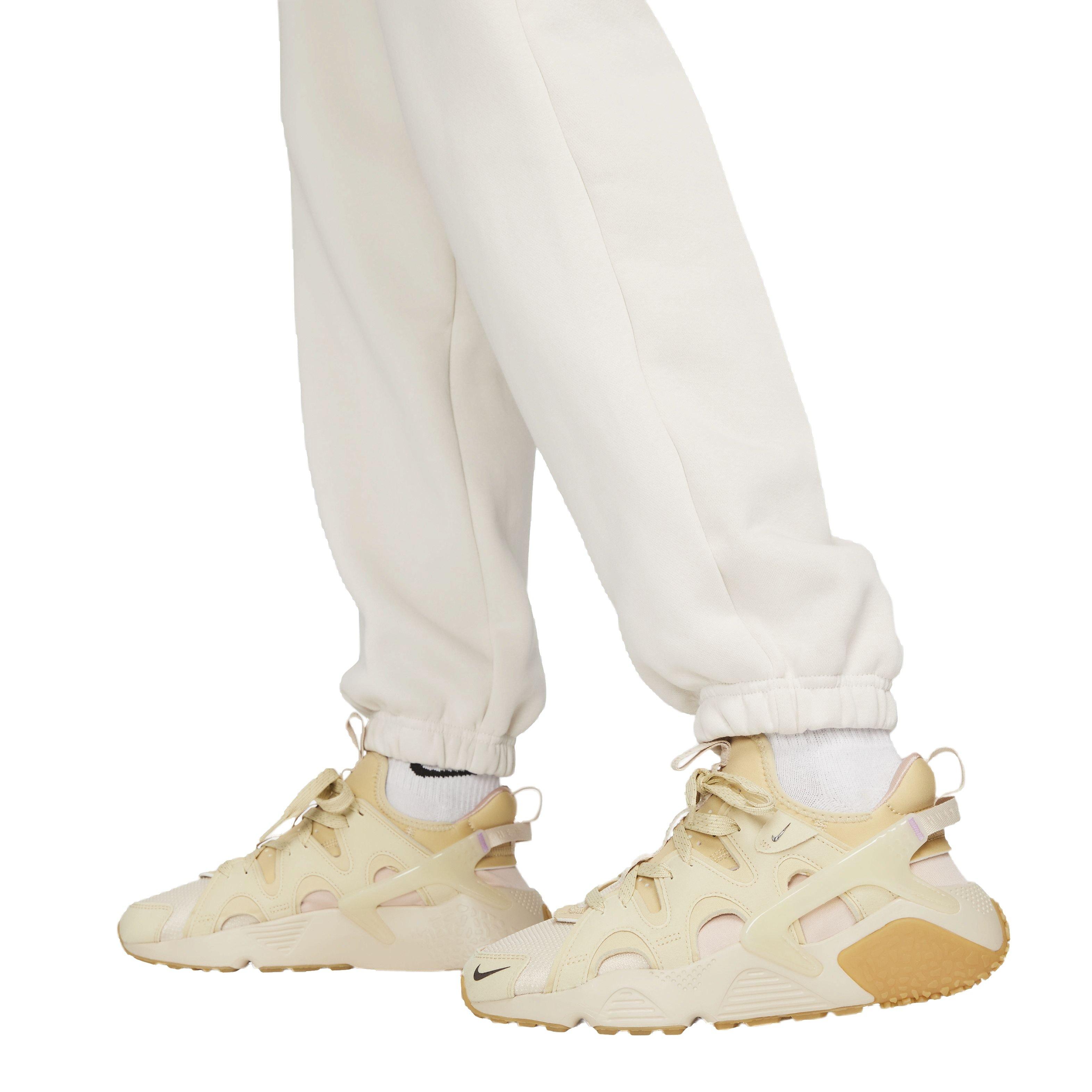 Nike Women's Sportswear Phoenix Fleece High-Rise Oversized Sweatpants - LT BROWN Thumbnail View 6