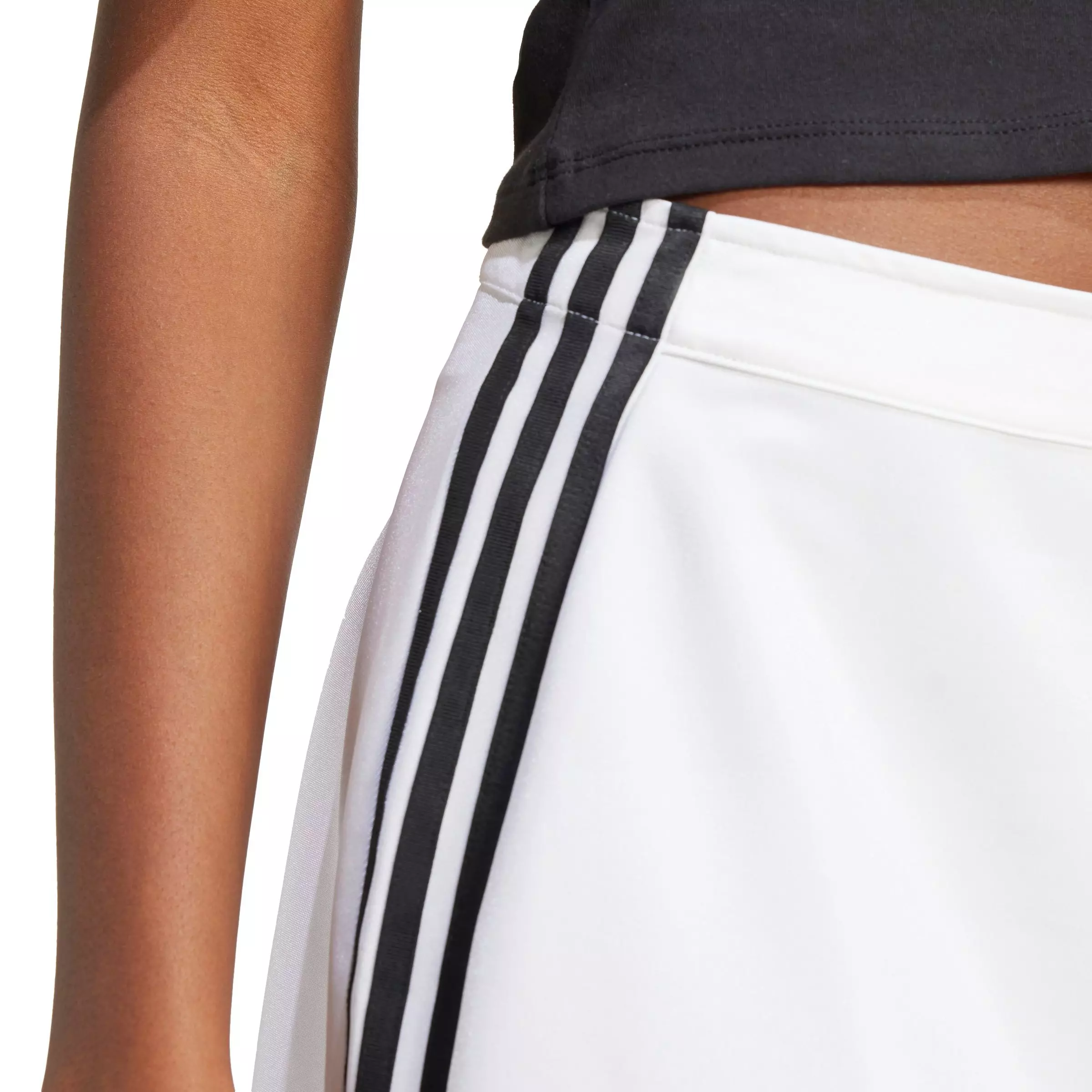 adidas Originals Women's Adicolor 3-Stripes Mini Skirt - WHITE/BLACK