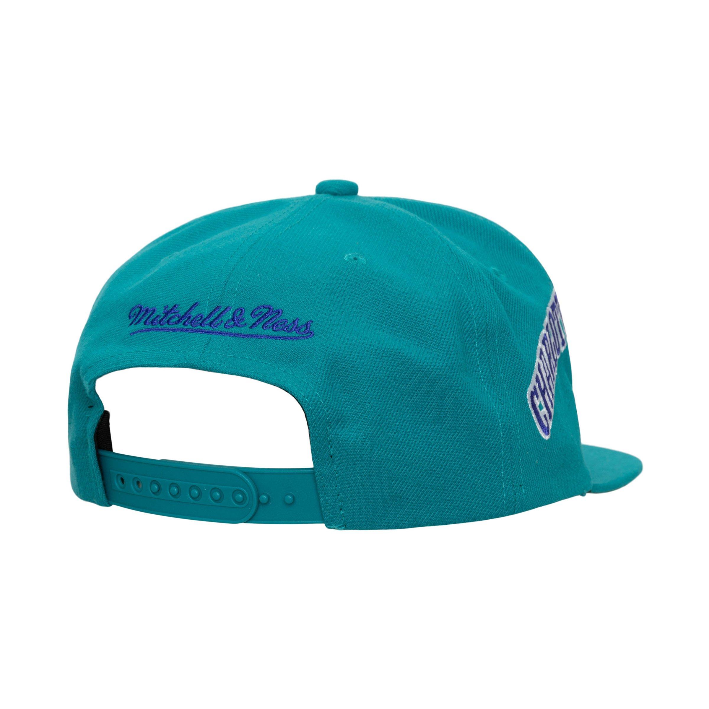 Mitchell & Ness Charlotte Hornets Big Time Pro Snapback-Blue
