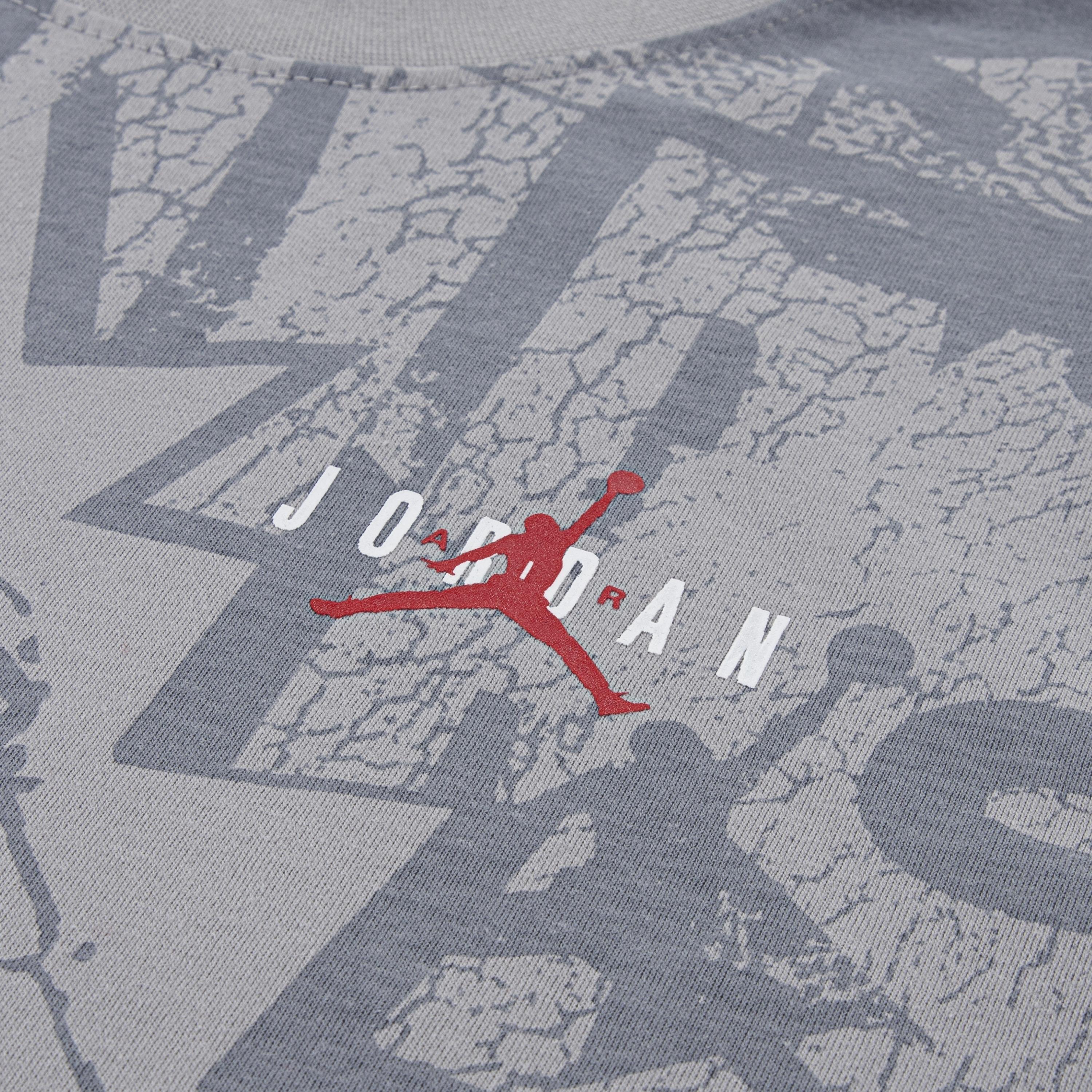 Jordan Hi-Vis Printed Big Boys' Grey Tee