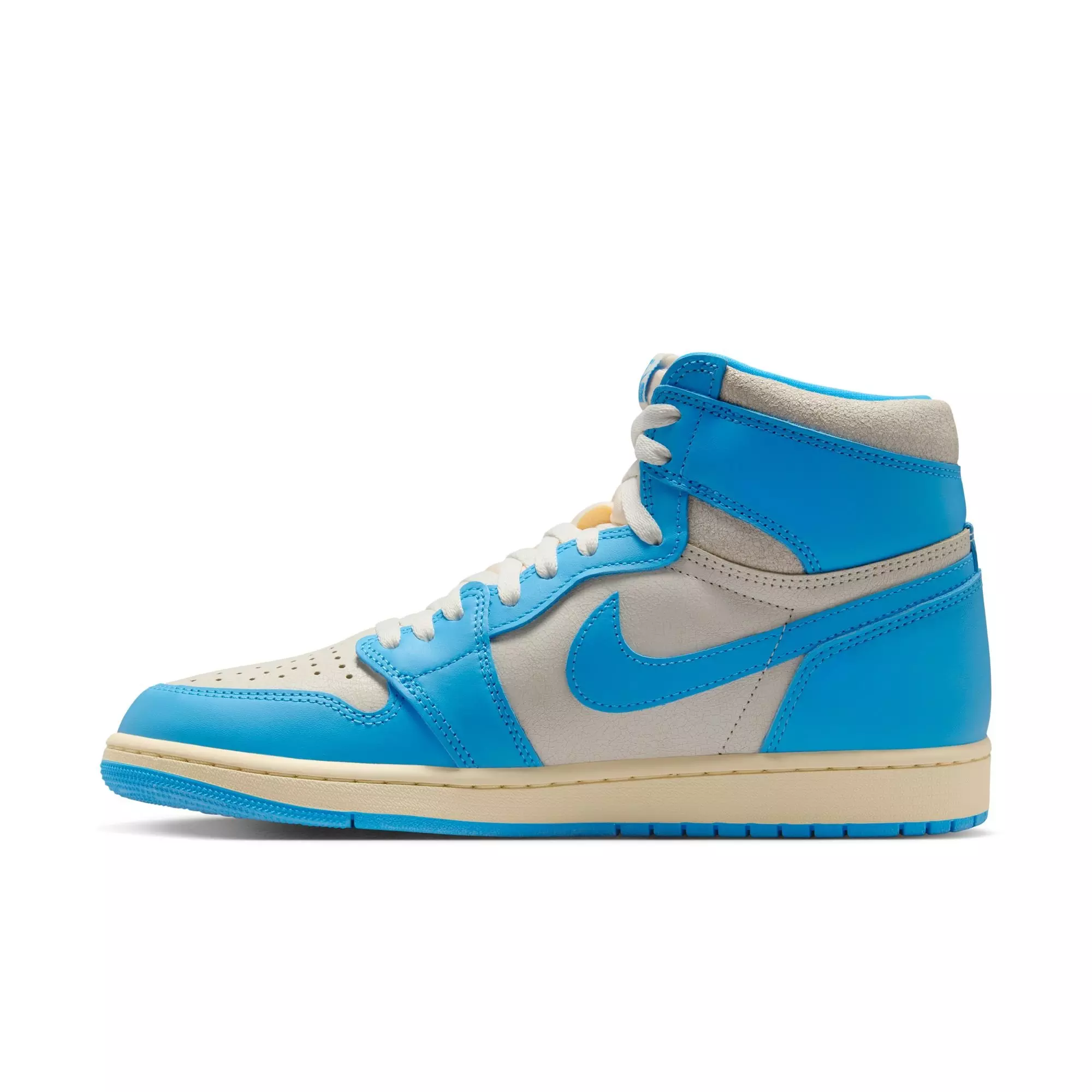 Jordan 1 Retro High OG "UNC Reimagined" Men's Shoe - POWDER BLUE/SAIL