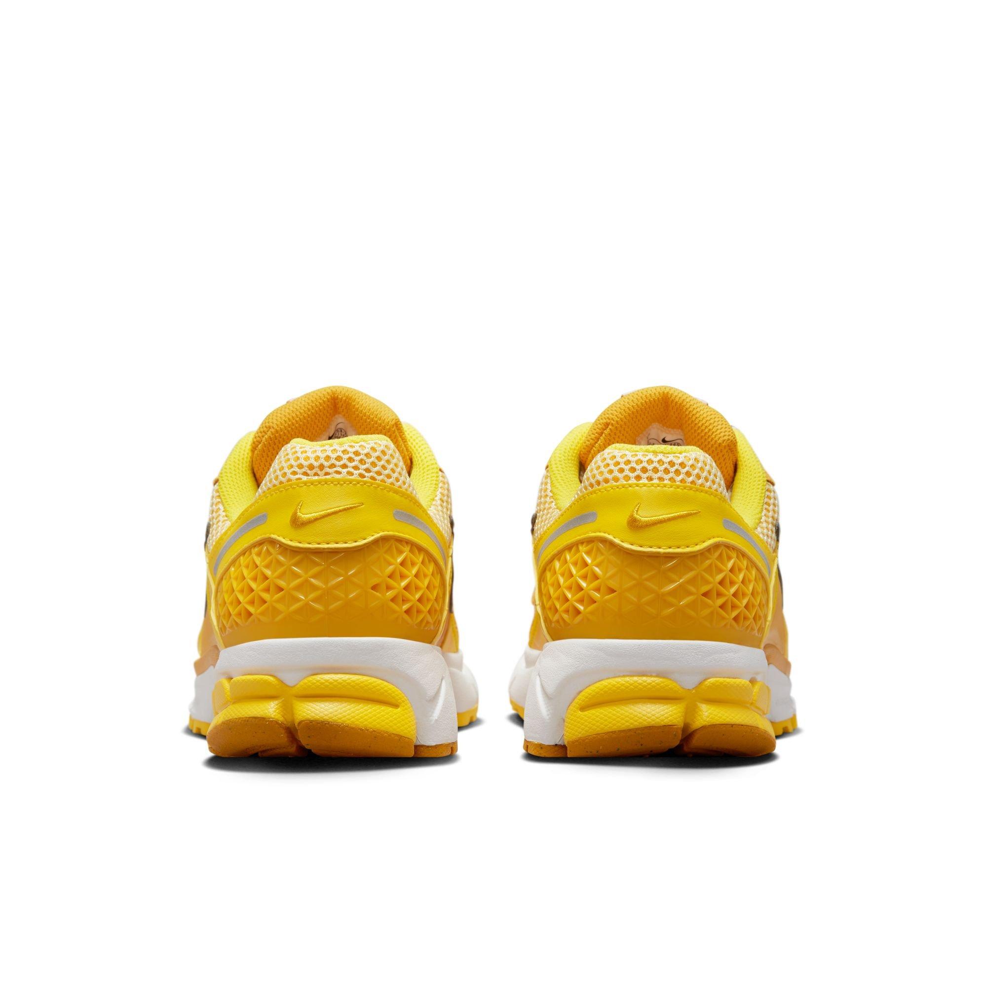 Nike Zoom Vomero 5 Premium "Yellow Strike/Metallic Silver" Men's Shoe - YELLOW Thumbnail View 8