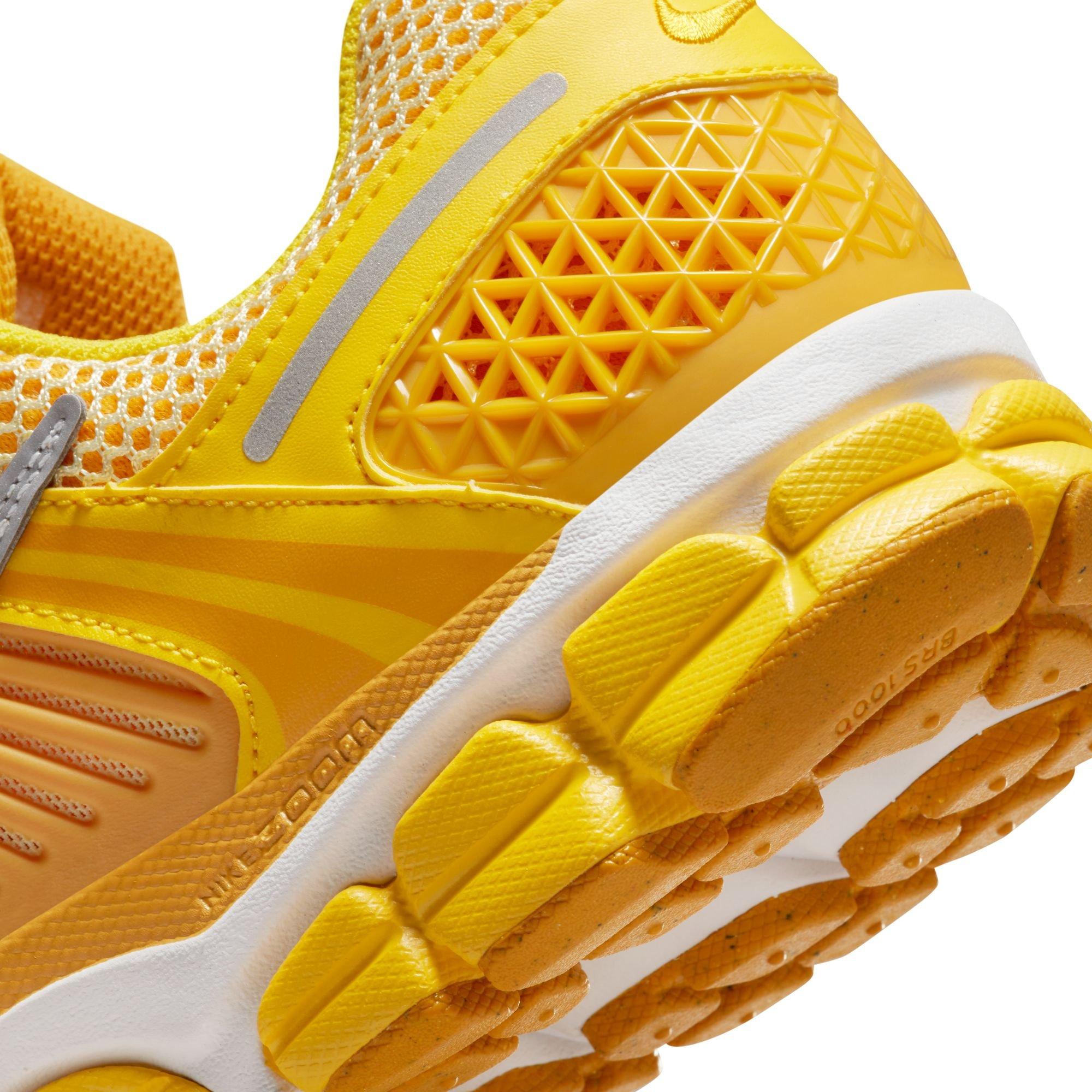 Nike Zoom Vomero 5 Premium "Yellow Strike/Metallic Silver" Men's Shoe - YELLOW Thumbnail View 10