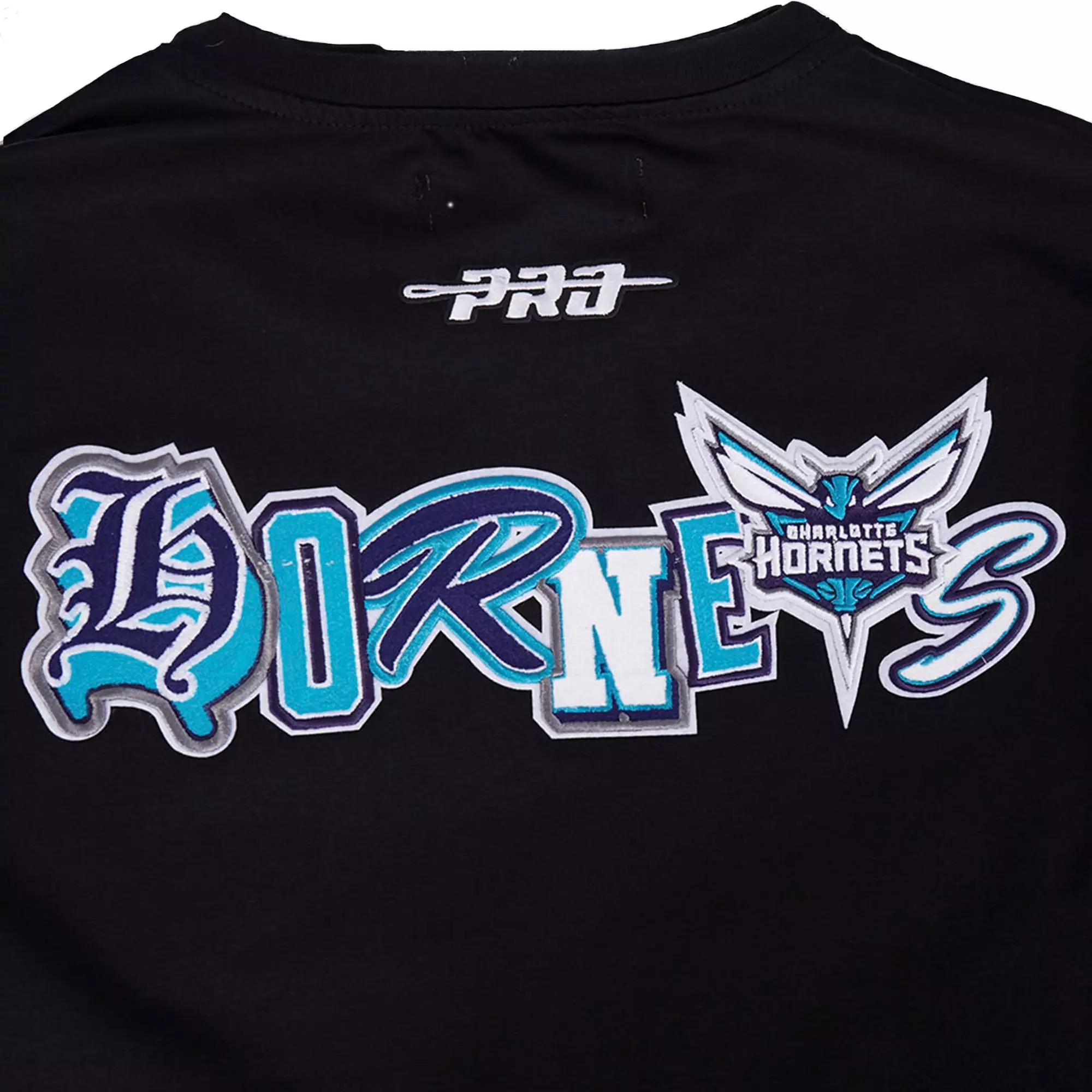 Pro Standard Men's Charlotte Hornets 2025 Ransom Short Sleeve Tee-Black - BLACK