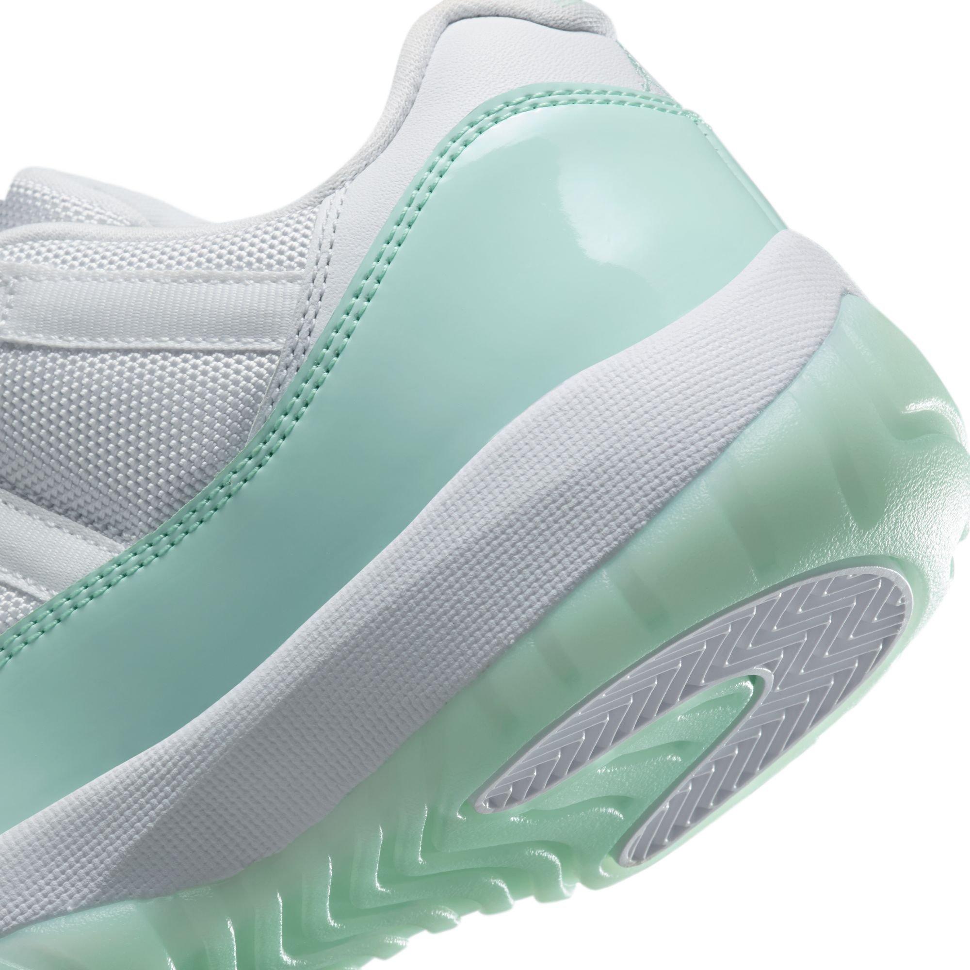 Jordan 11 Retro Low &ldquo;Igloo&rdquo; Women's Shoe - WHITE/IGLOO Thumbnail View 5