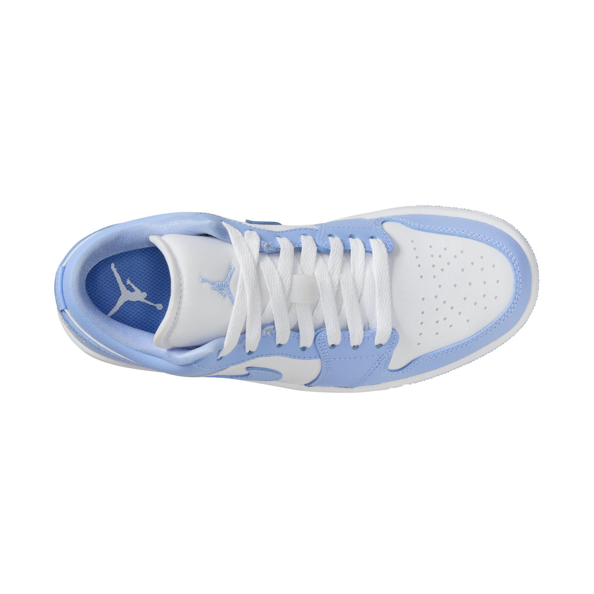 Jordan 1 Low "White/Aluminum" Women's Shoe - WHITE/LT BLUE Thumbnail View 8