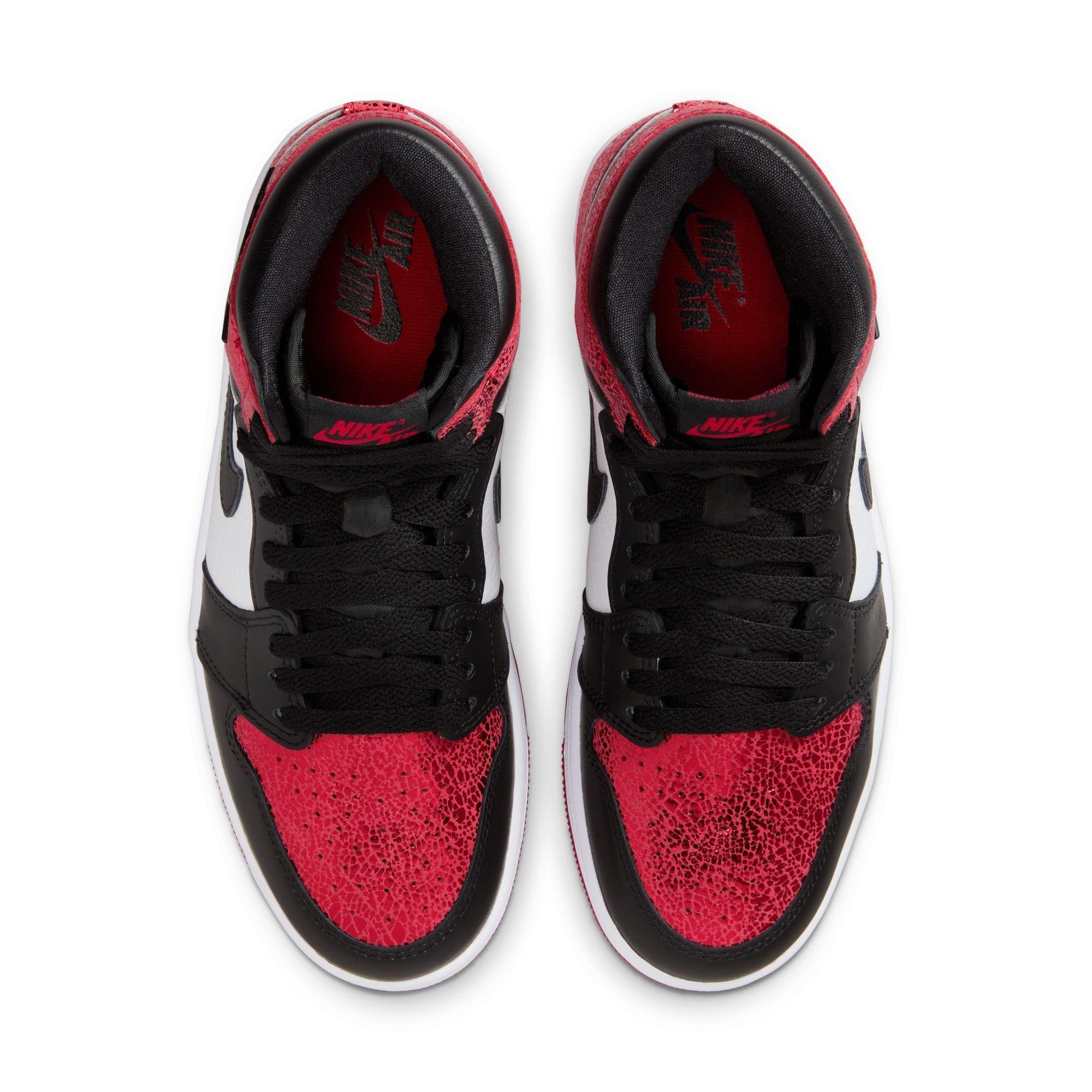 Jordan 1 Retro High OG "Varsity Red" Women's Shoe - VARSITY RED/BLACK/WHITE Thumbnail View 11