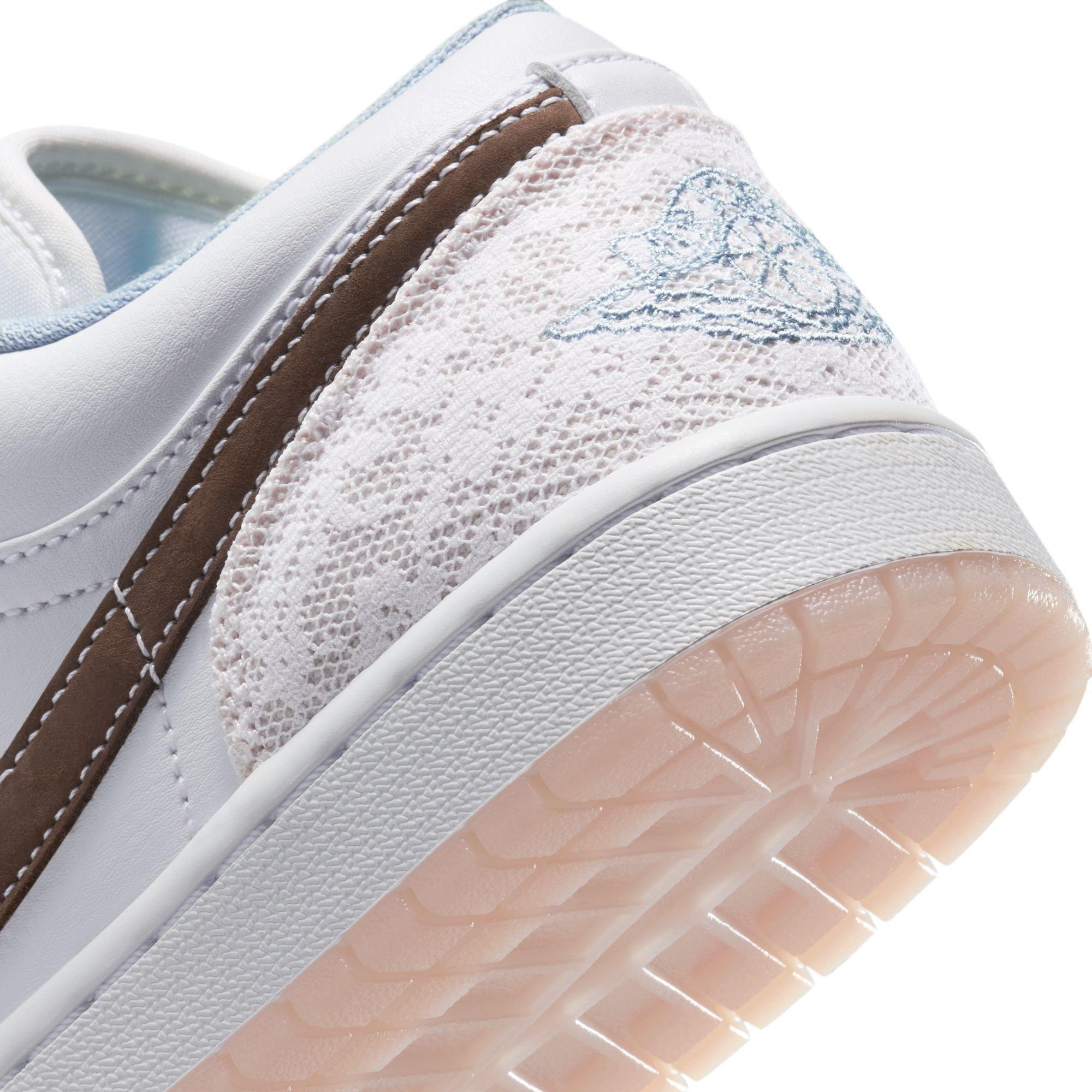 Jordan 1 Low "White/Ironstone/Light Soft Pink" Women's Shoe - WHITE/GREY Thumbnail View 10