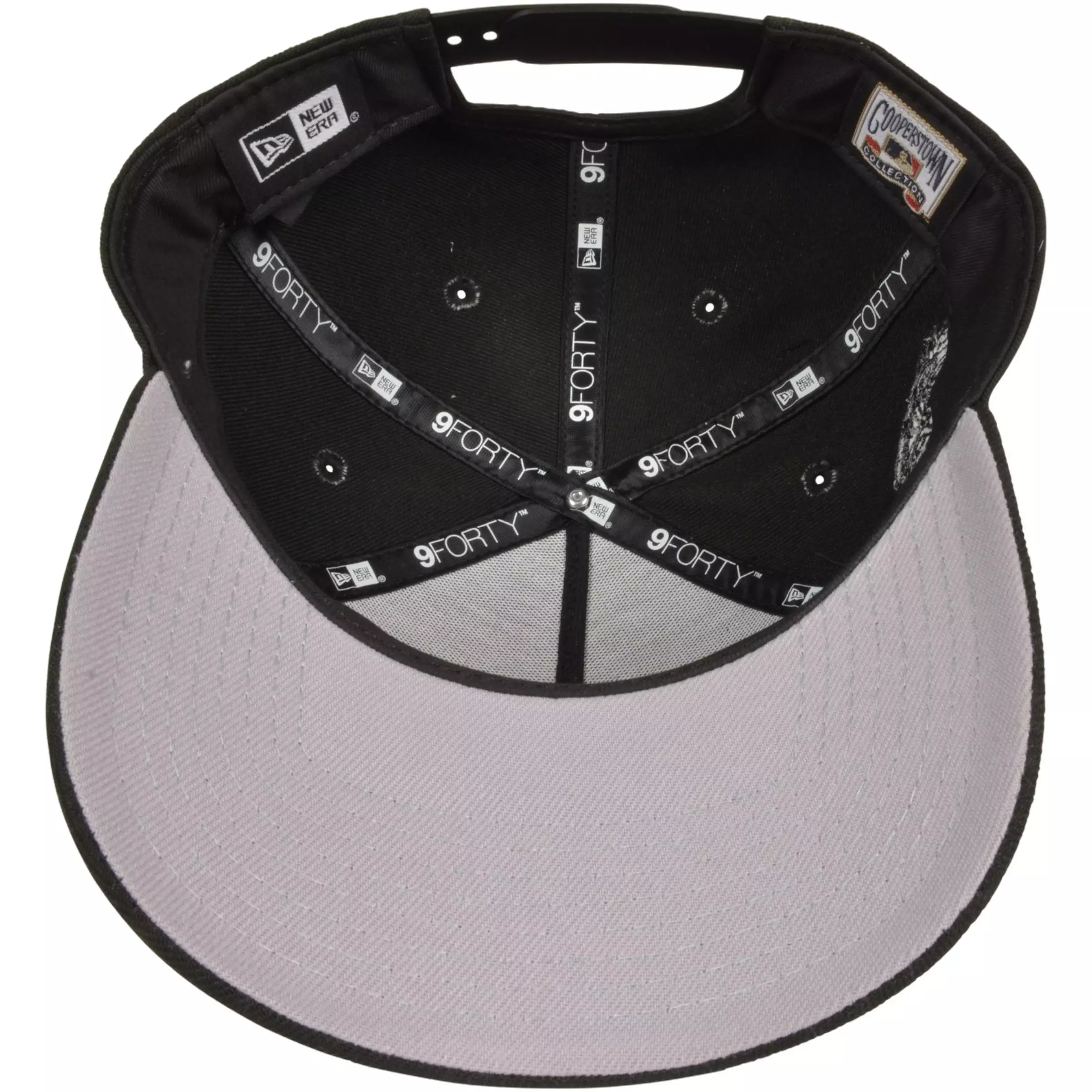 New Era Milwaukee Brewers 9FORTY Triple Black Snapback Hat-Black - BLACK