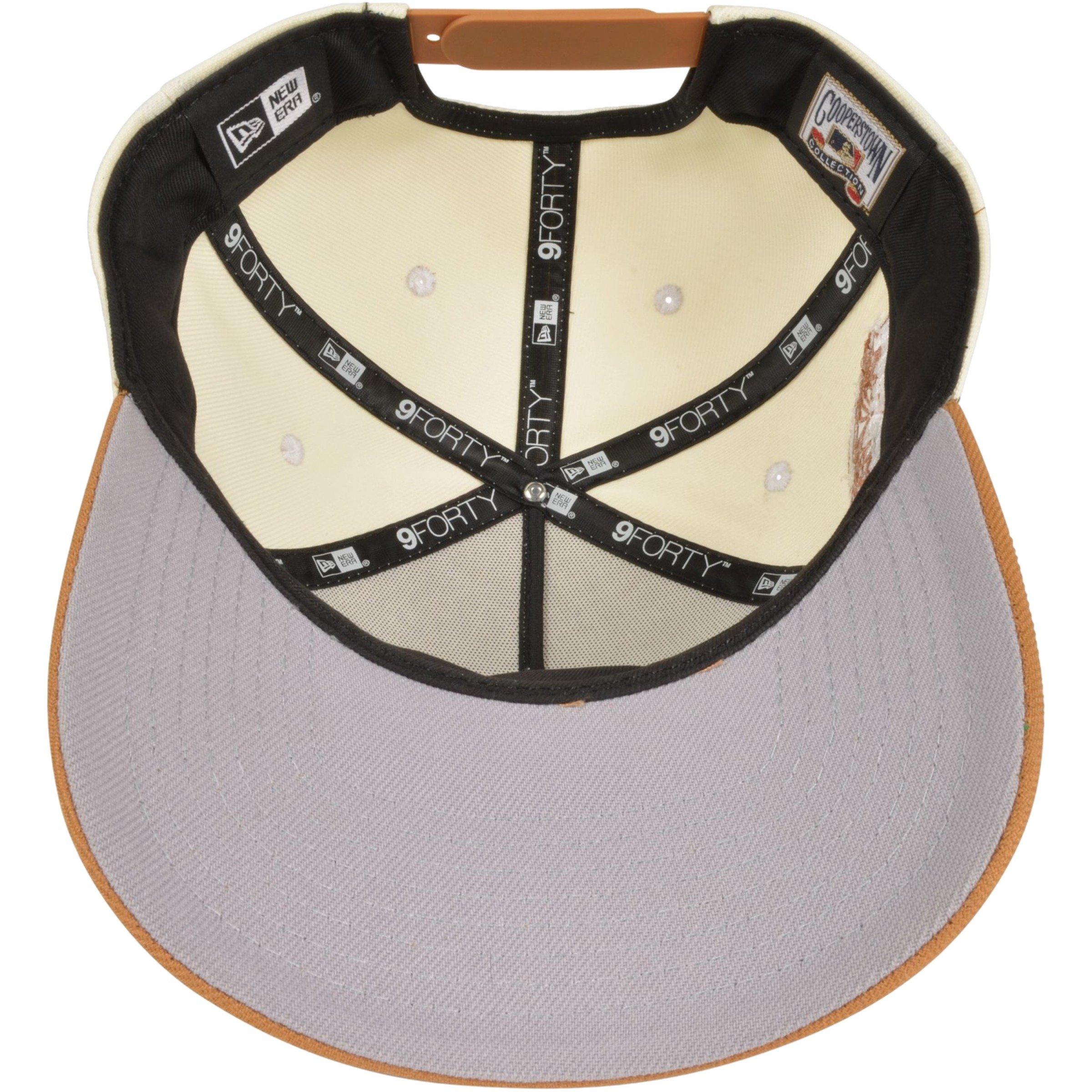 New Era Milwaukee Brewers 9FORTY Chrome Snapback Hat - Chrome/Bronze - CREAM Thumbnail View 4