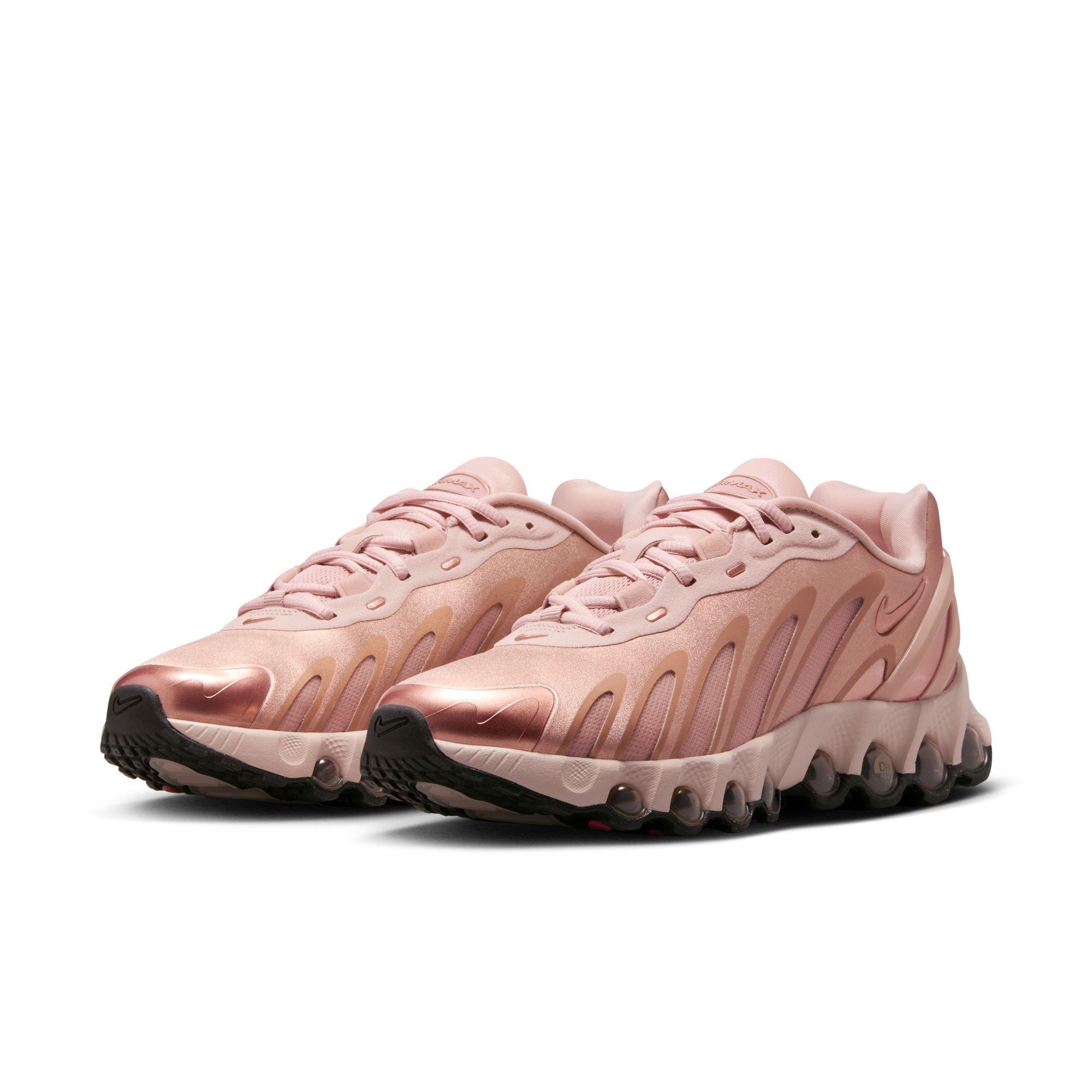 Nike Air Max Dn8 "Bronze" Women's Shoe - METALLIC RED BRONZE/BLACK/PARTICLE BEIGE Thumbnail View 3