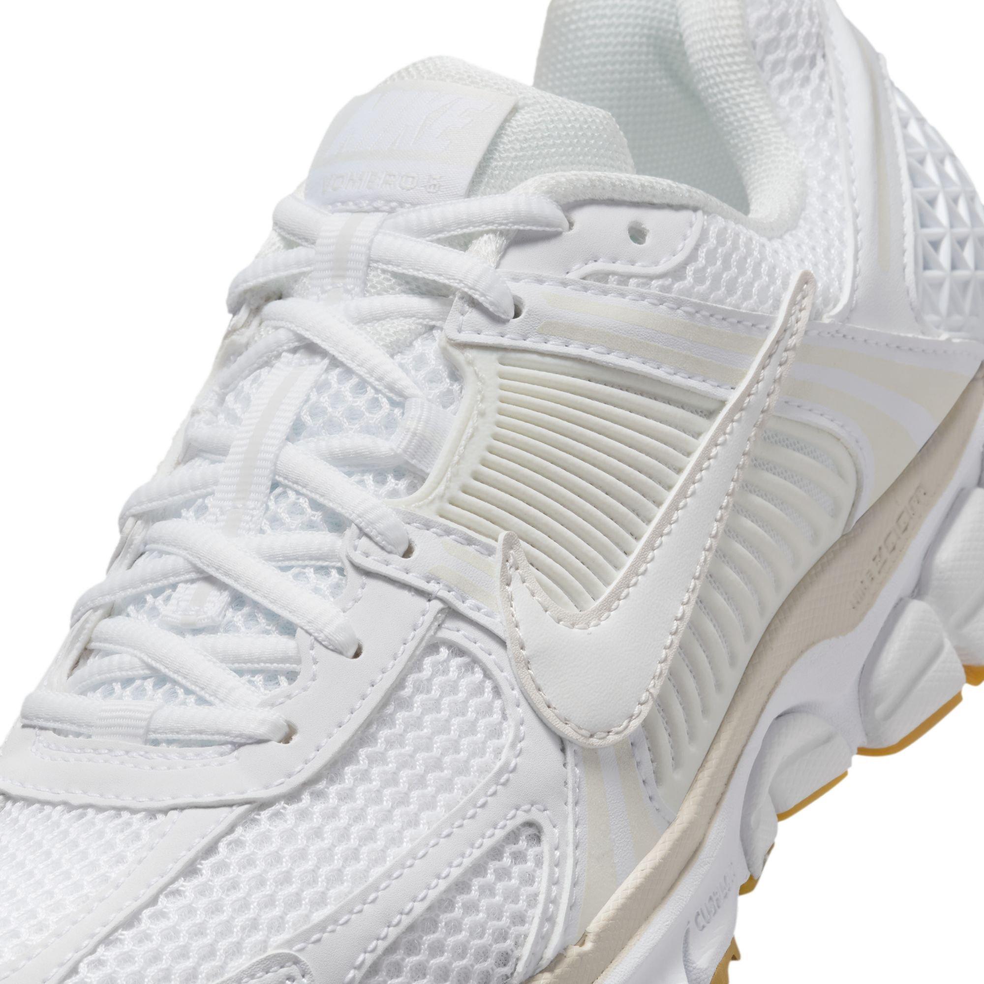 Nike Vomero 5 Women's "White/Phantom/Summit White" Shoe