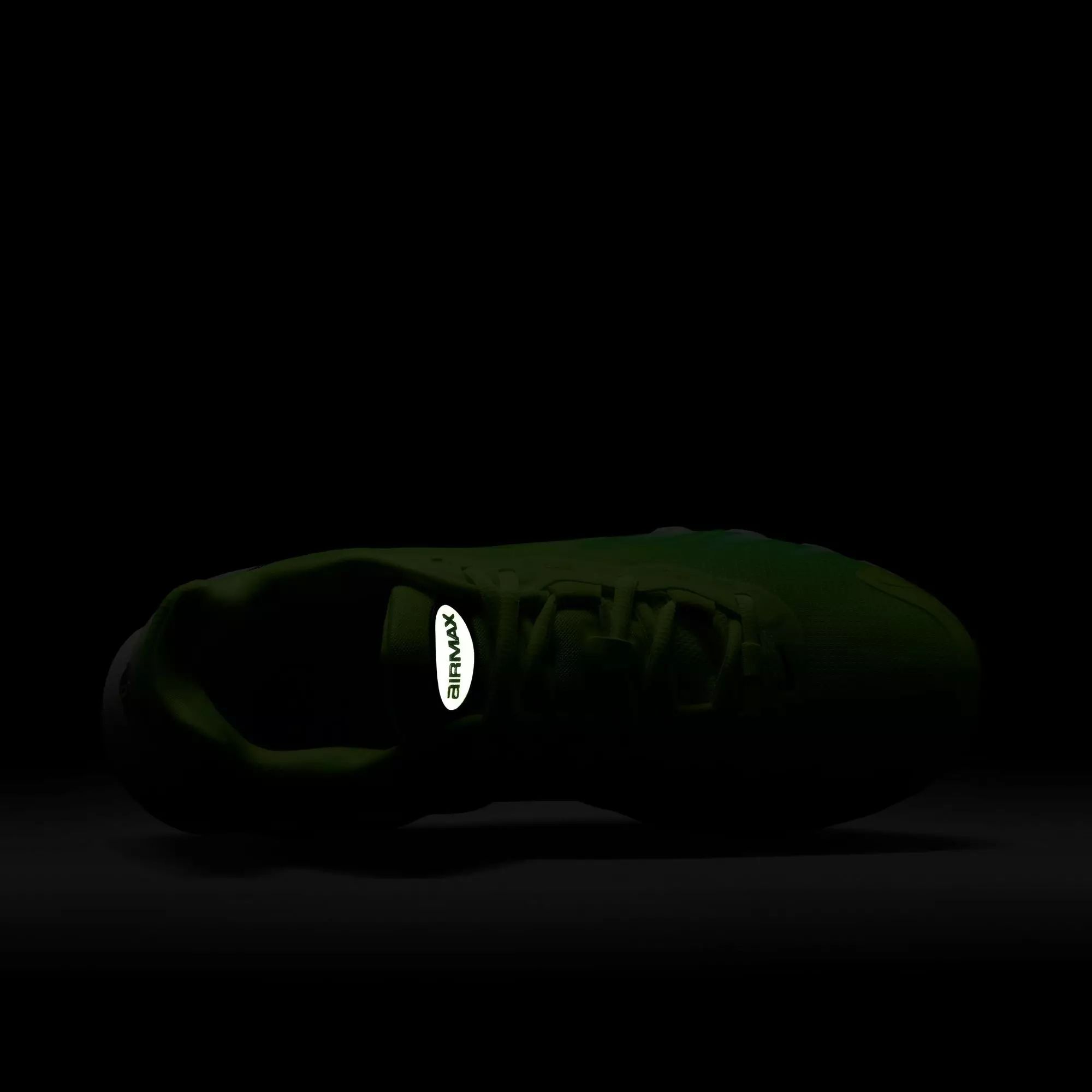 Nike Air Max Dn8 "Volt" Women's Shoe - VOLT/BLACK/GREEN STRIKE