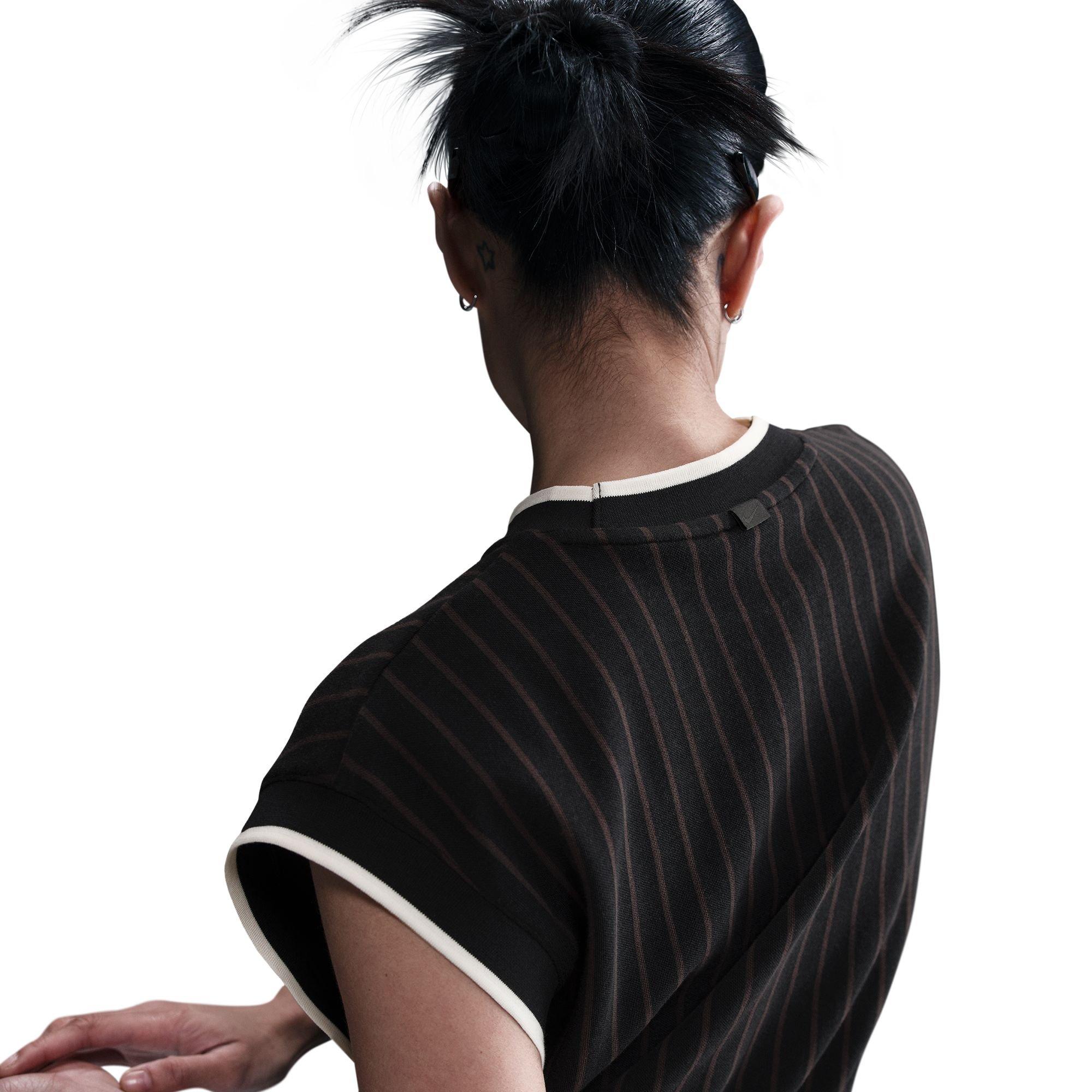 Nike Women's Sportswear Collection Knit Tank Top - BLACK Thumbnail View 4