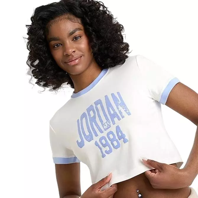 Jordan Women's Slip Crop Graphic T-Shirt - SAIL