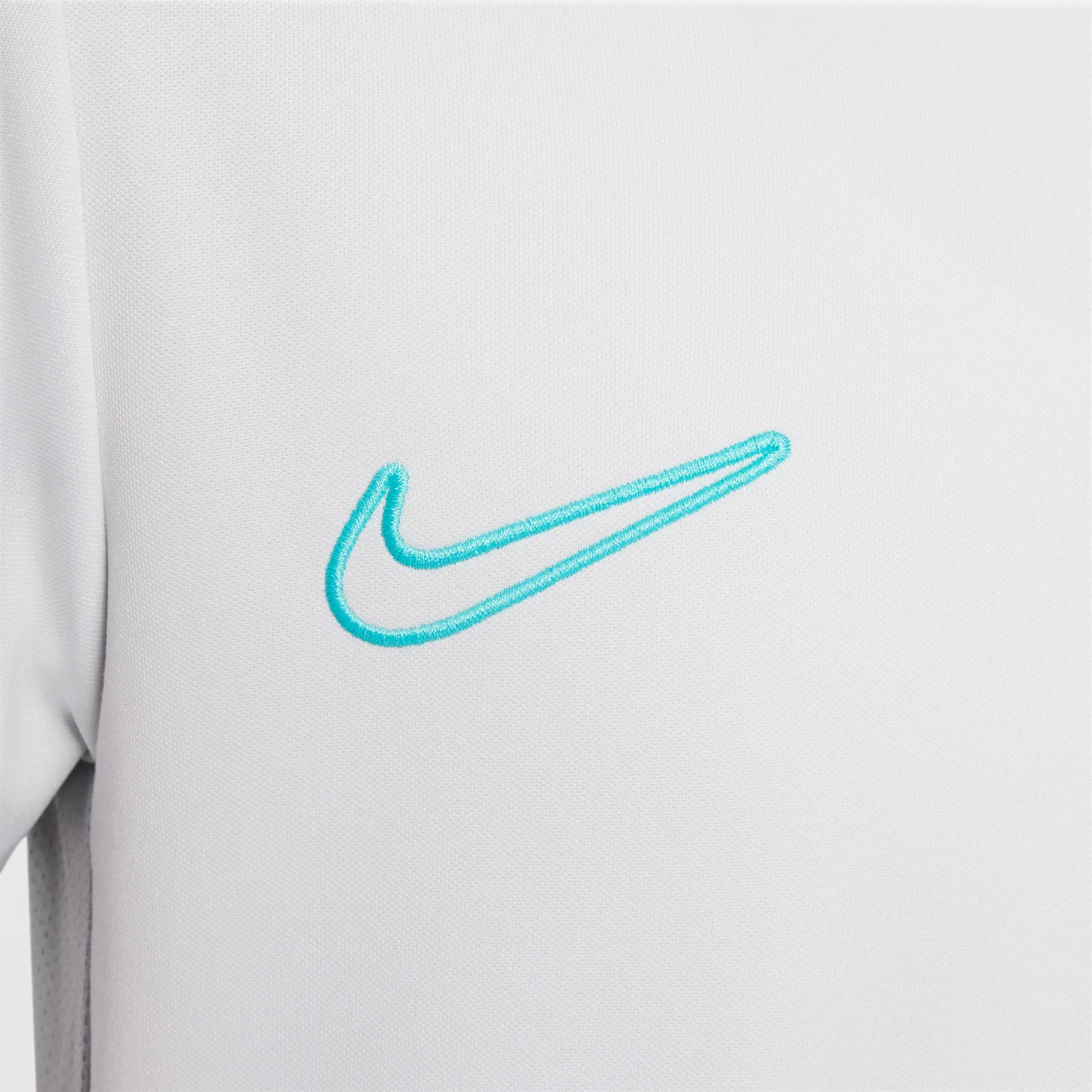 Nike Big Kids' ACD25 Long-Sleeve 1/4-Zip Soccer Drill Top -Grey - GREY