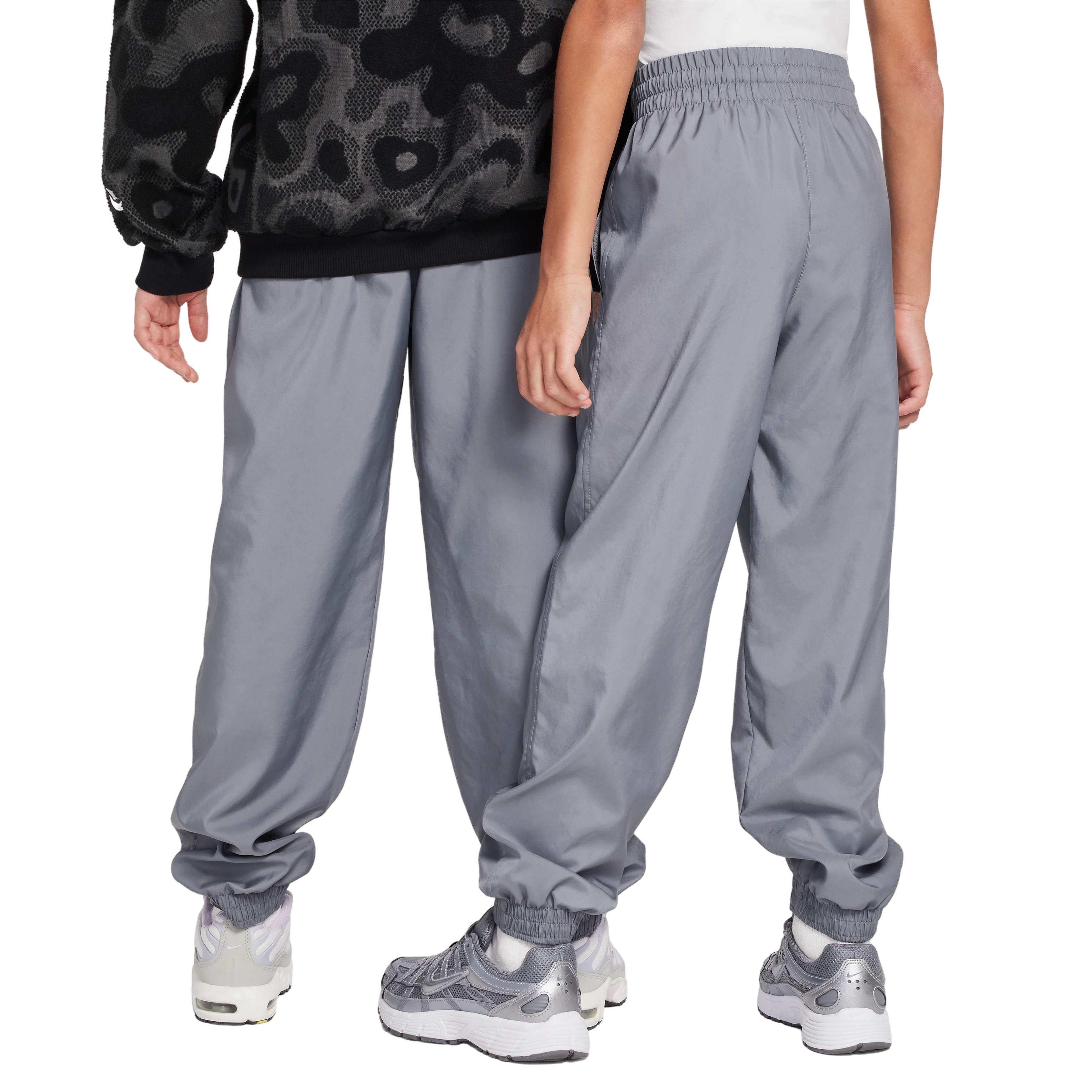 Nike Sportswear Club Woven Big Kids' Joggers