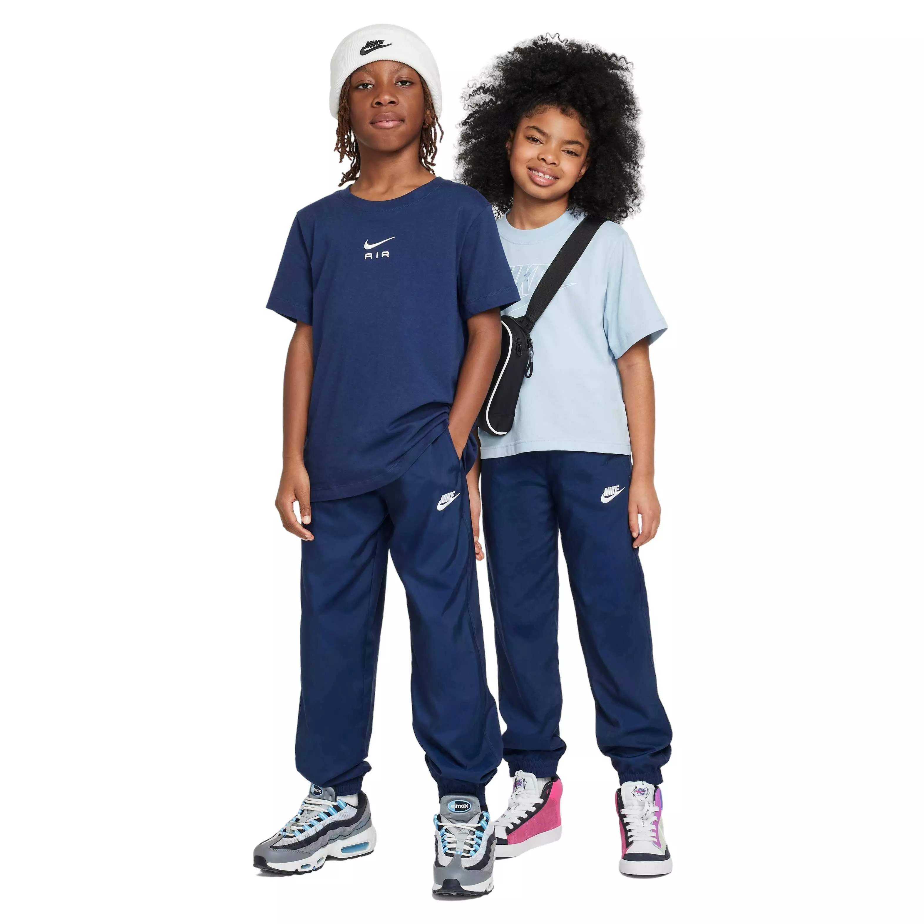 Nike Big Kids' Sportswear Club Woven Joggers - NAVY