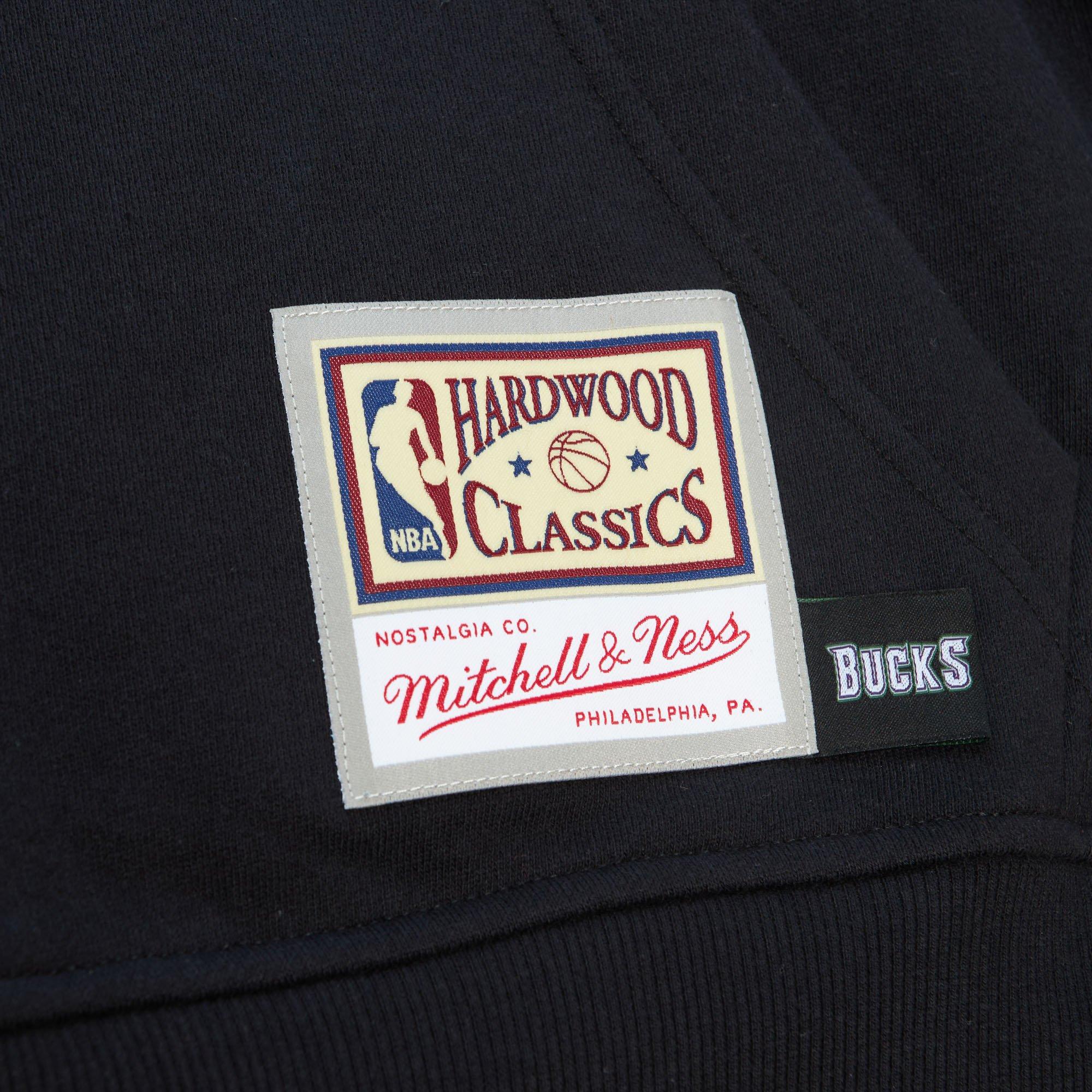 Mitchell & Ness Men's Milwaukee Bucks Big Face Hoodie-Black - BLACK Thumbnail View 4