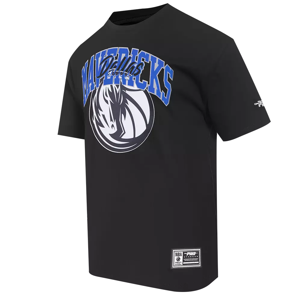 Pro Standard Men's Dallas Mavericks 2025 Knockout Drop Shoulder Short Sleeve Tee-Black - BLACK