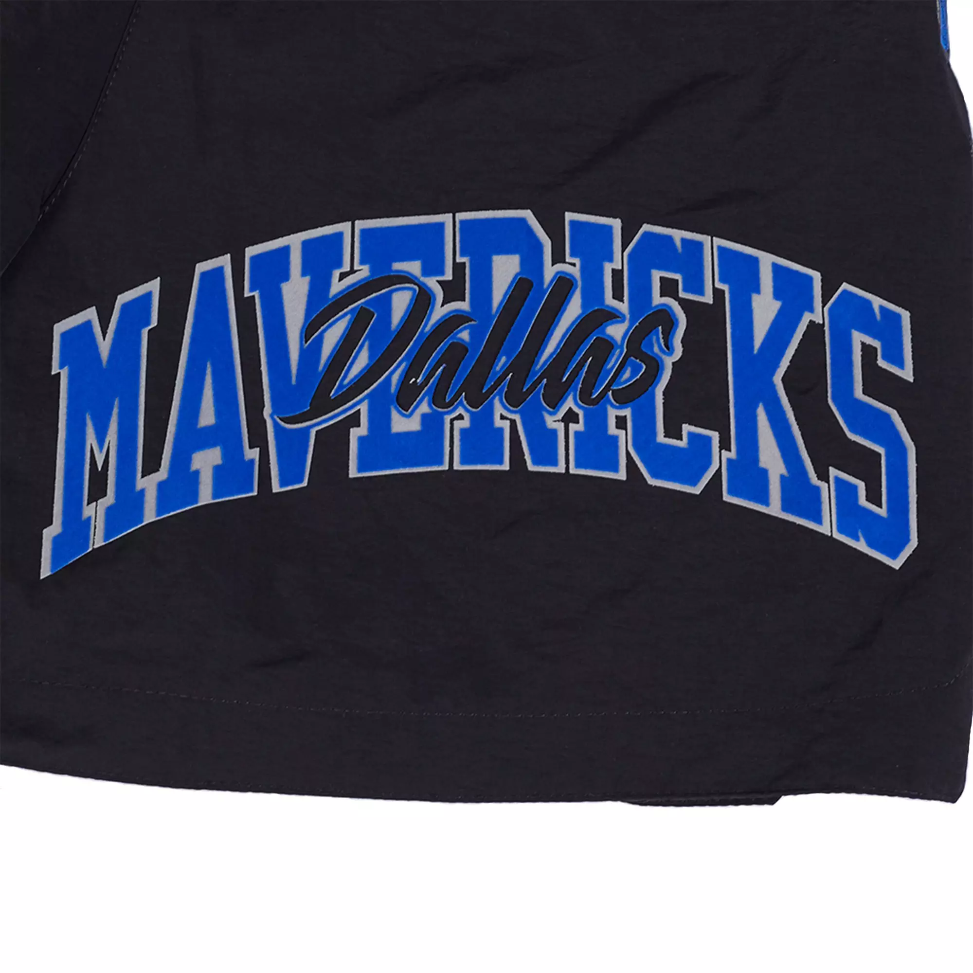 Pro Standard Dallas Mavericks Knock Out Long Sleeve Shirt-Black - BLACK
