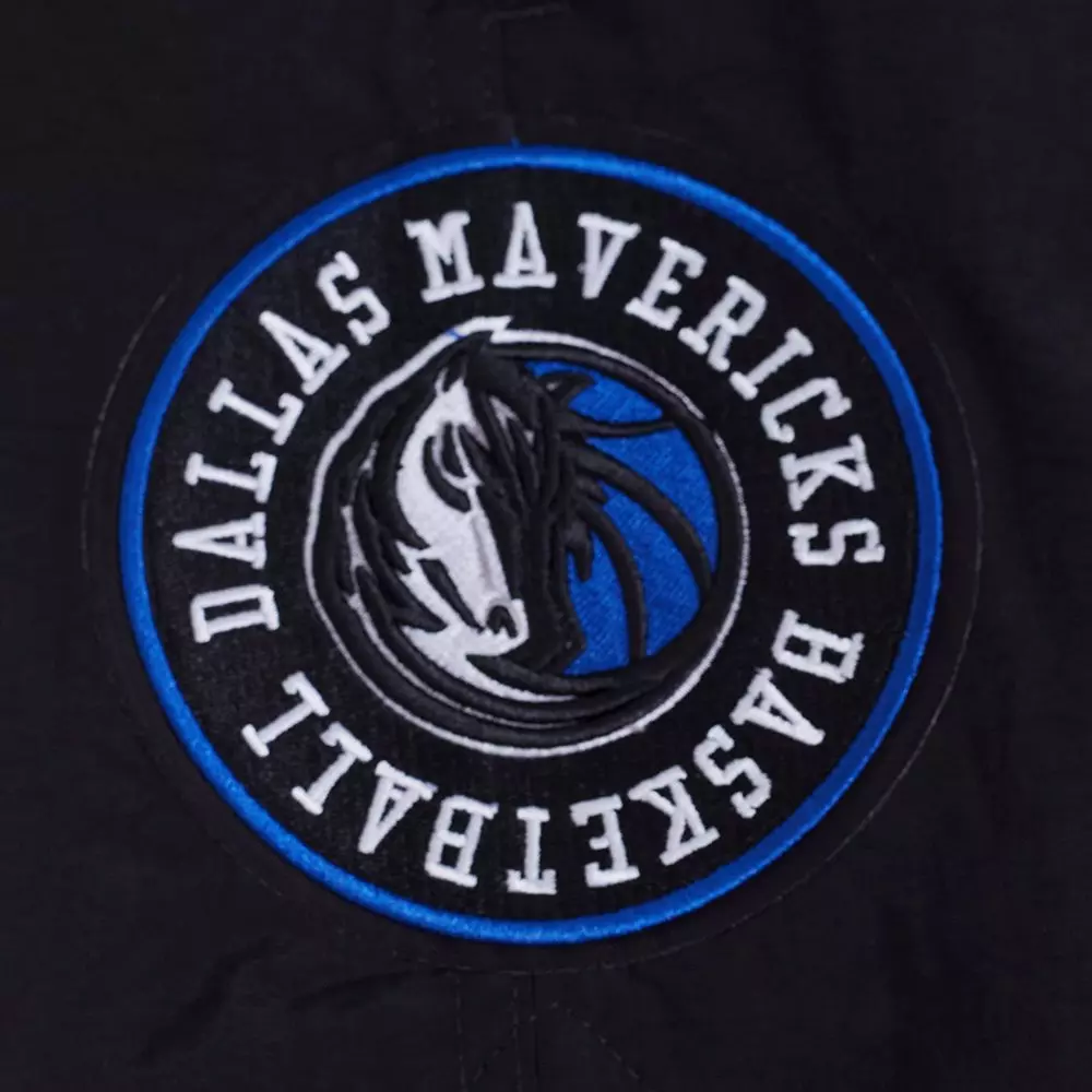 Pro Standard Dallas Mavericks Knock Out Long Sleeve Shirt-Black - BLACK