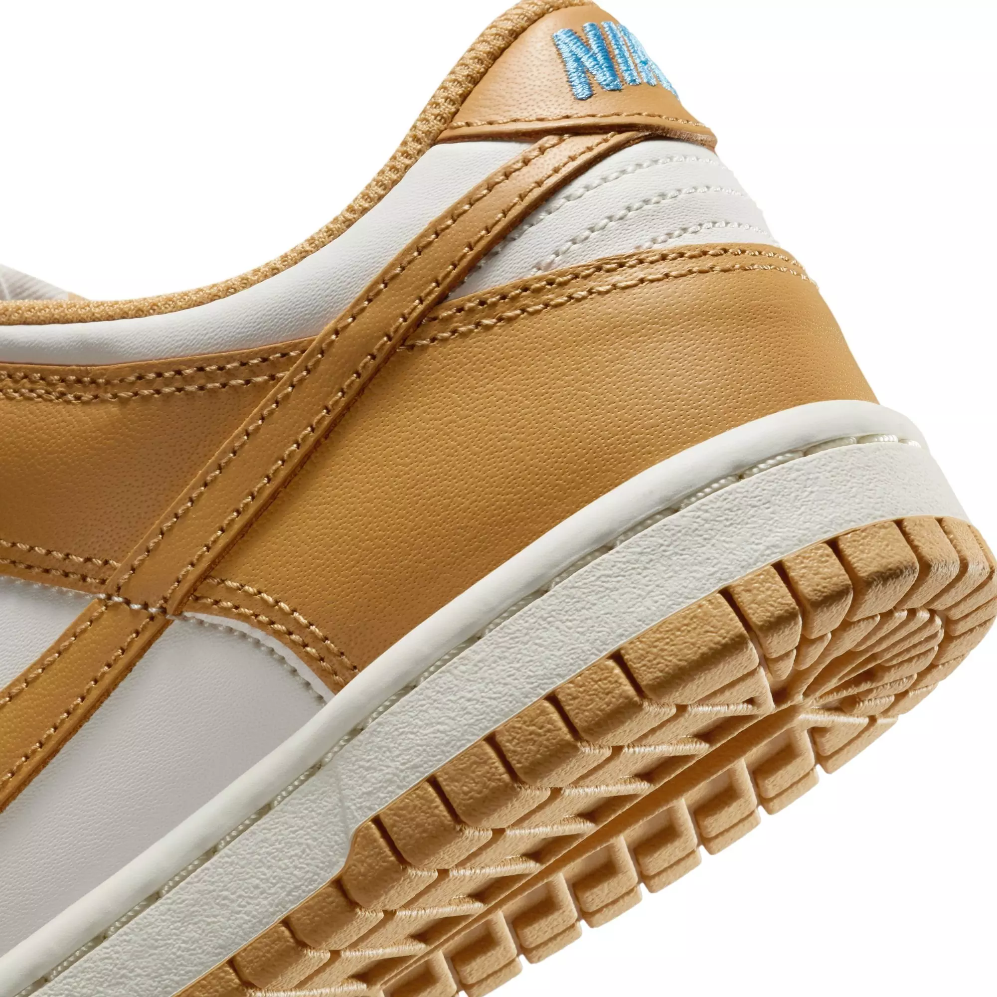 Nike Dunk Low "Honeycomb/Sail/University Blue" Grade School Girls' Shoe - BEIGE/BLUE