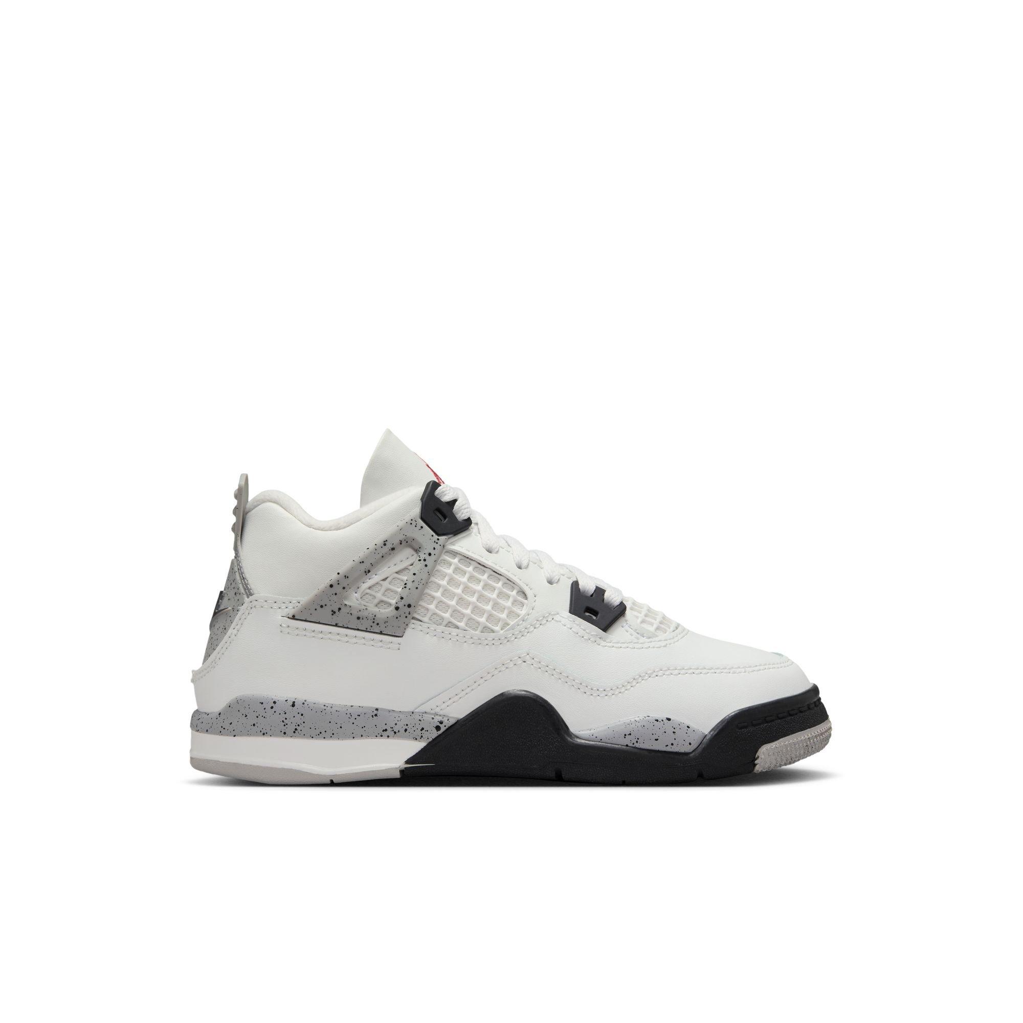 Air Jordan 4 Retro Shoes