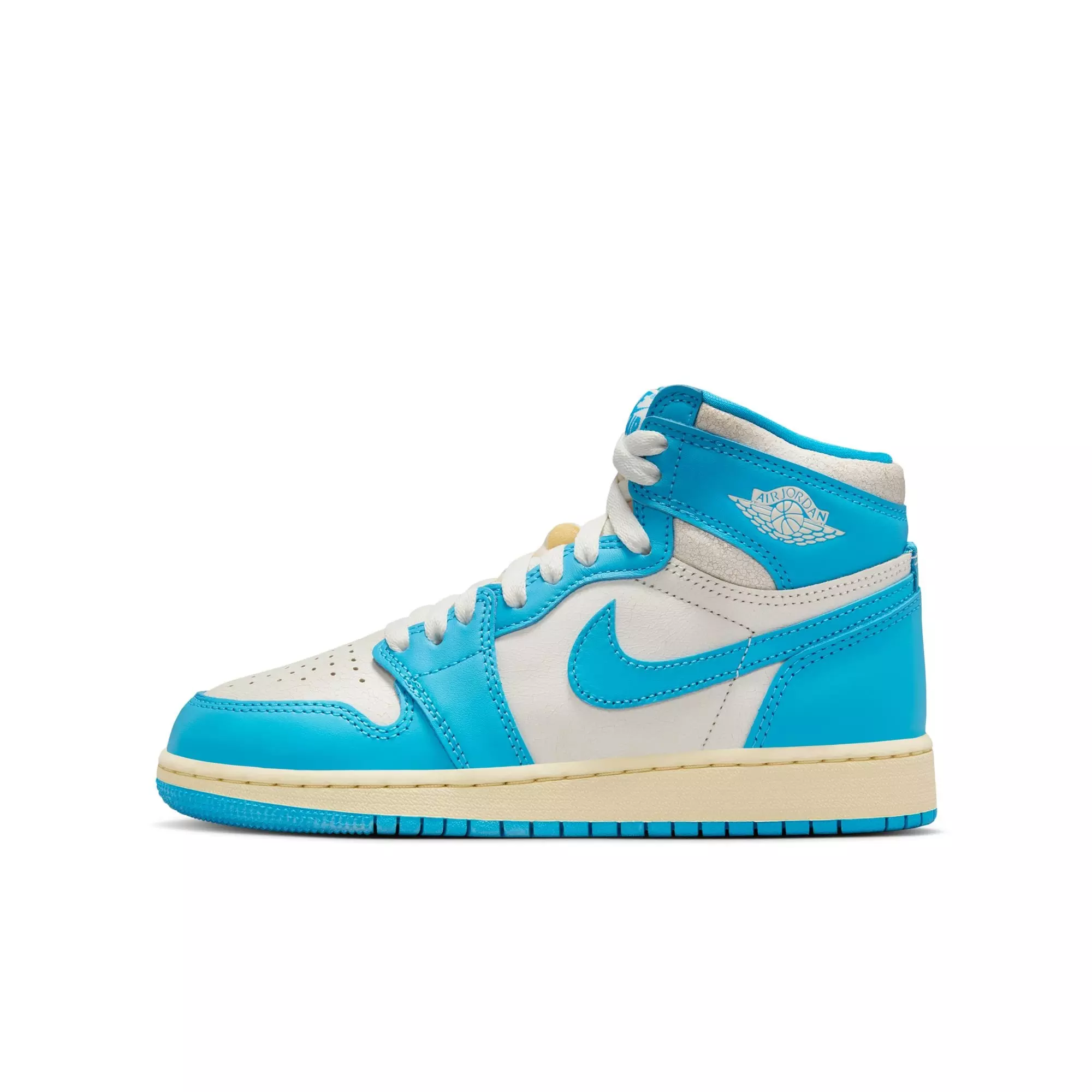 Jordan 1 Retro High OG "UNC Reimagined" Grade School Kids' Shoe - POWDER BLUE/SAIL
