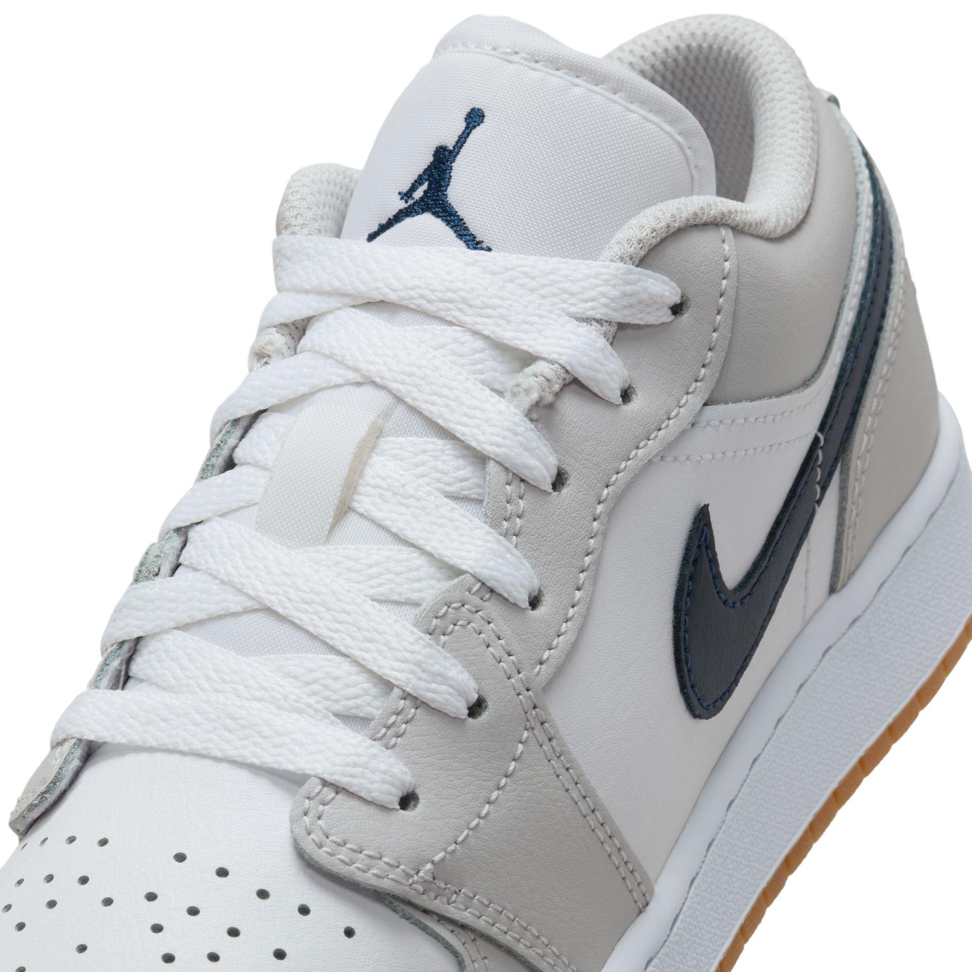 Jordan 1 Low Grade School Boys'&nbsp;"White/Midnight Navy/Neutral Grey"&nbsp;Shoe