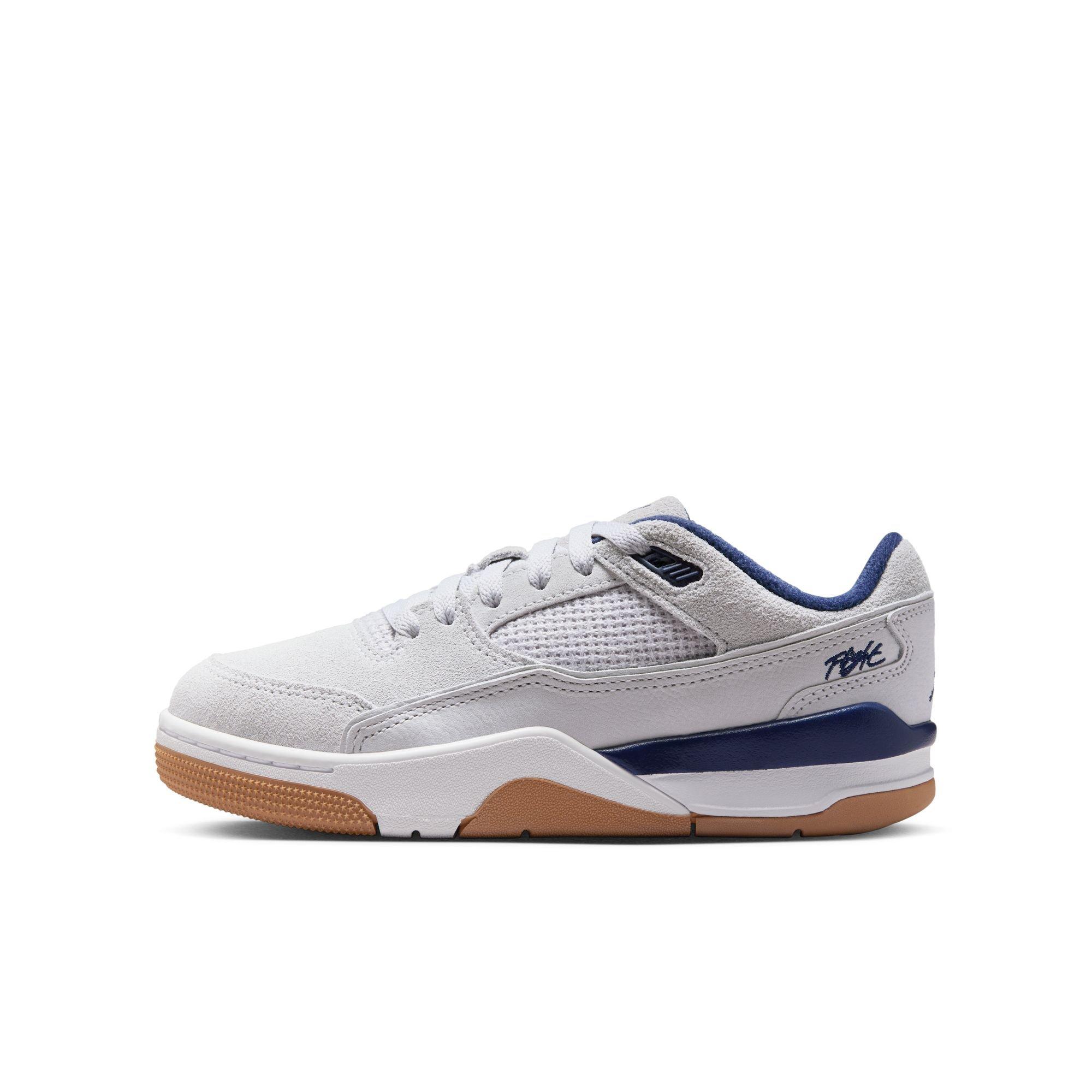 Jordan Flight Court Grade School Boys' "Neutral Grey/Midnight Navy/White" Shoe