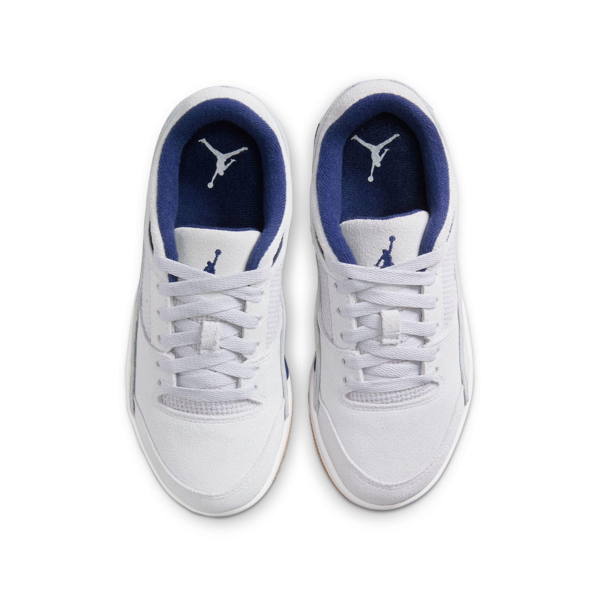 Jordan Flight Court Grade School Boys' "Neutral Grey/Midnight Navy/White" Shoe