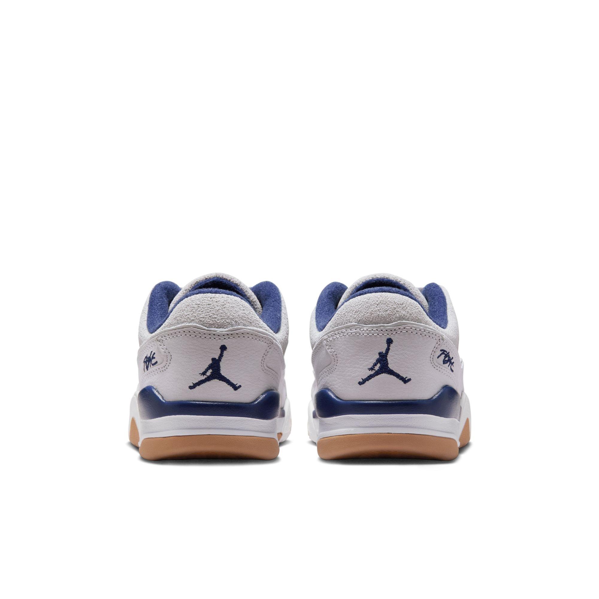 Jordan Flight Court Grade School Boys' "Neutral Grey/Midnight Navy/White" Shoe