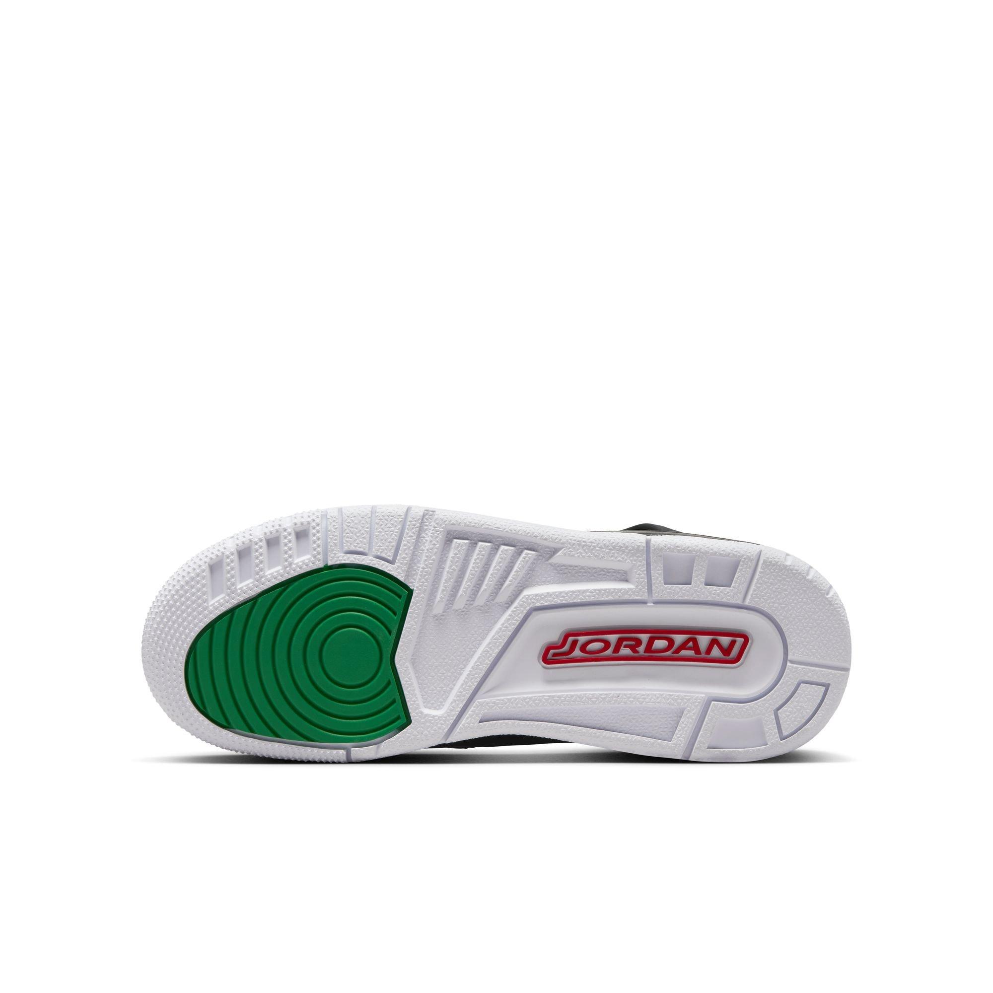 Jordan Spizike Low Grade School Boys' "Black/Varsity Red/Classic Green/White" Shoe