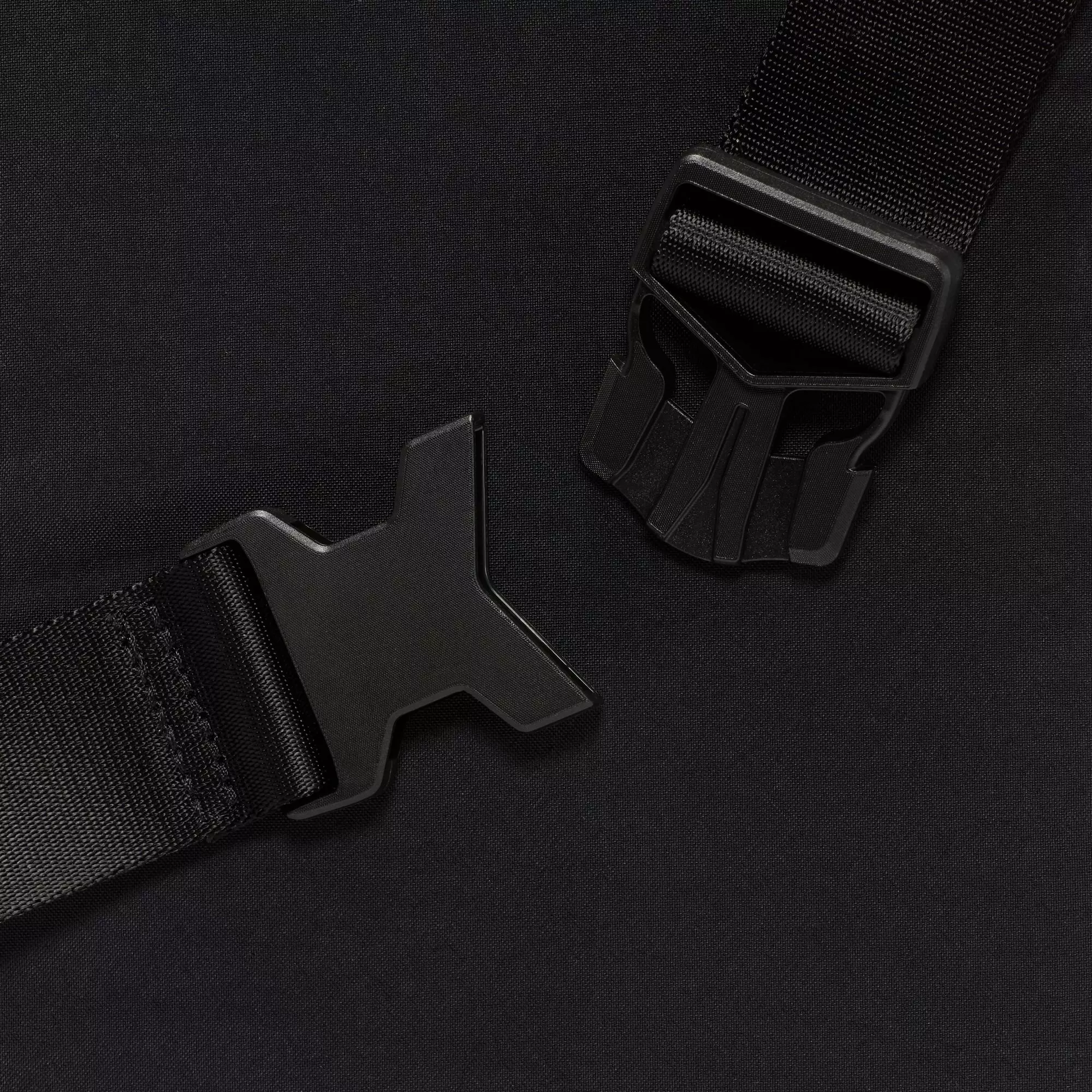 Nike Aura Crossbody Bag-Black