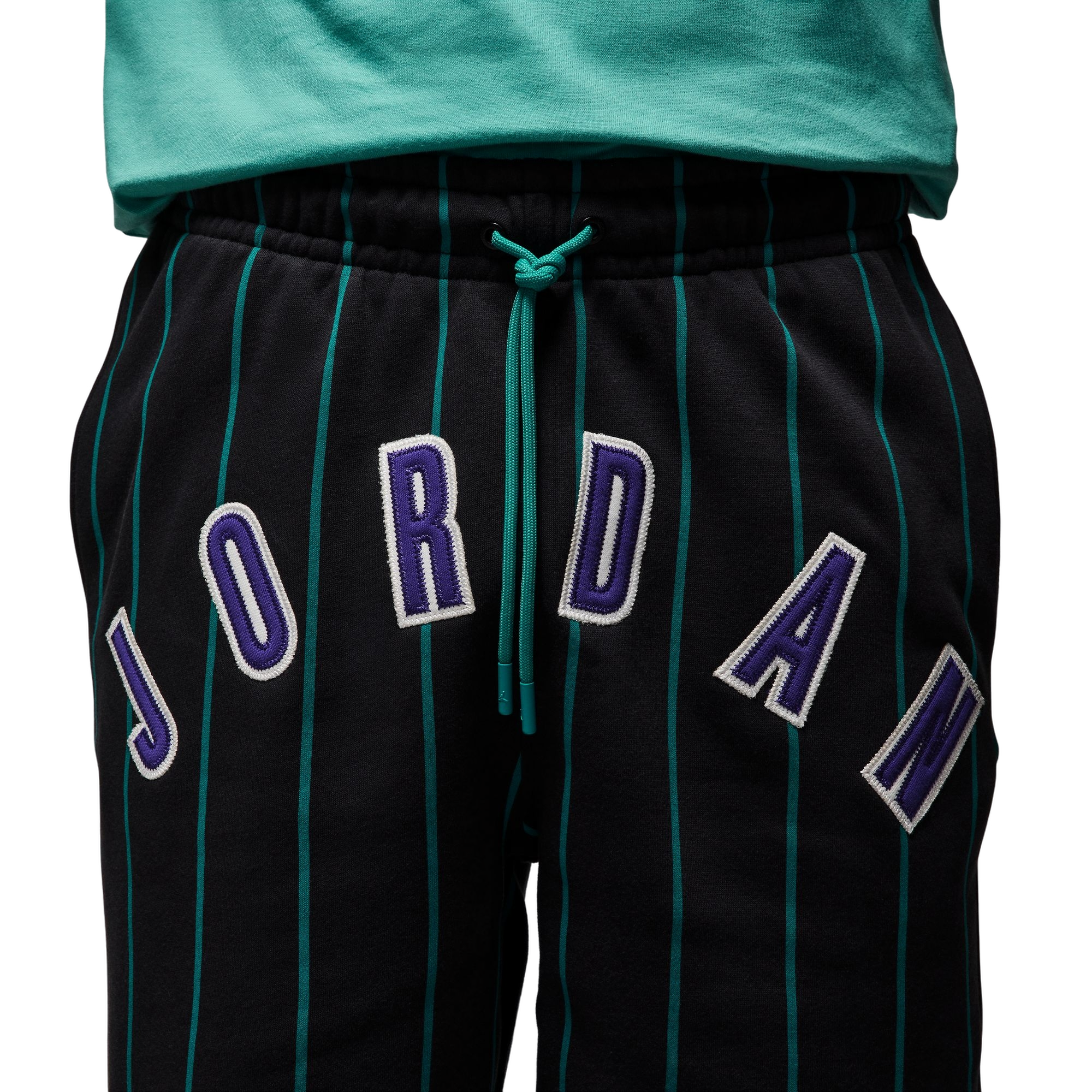 Jordan Men's Brooklyn Fleece Diamond Shorts - BLACK Thumbnail View 4